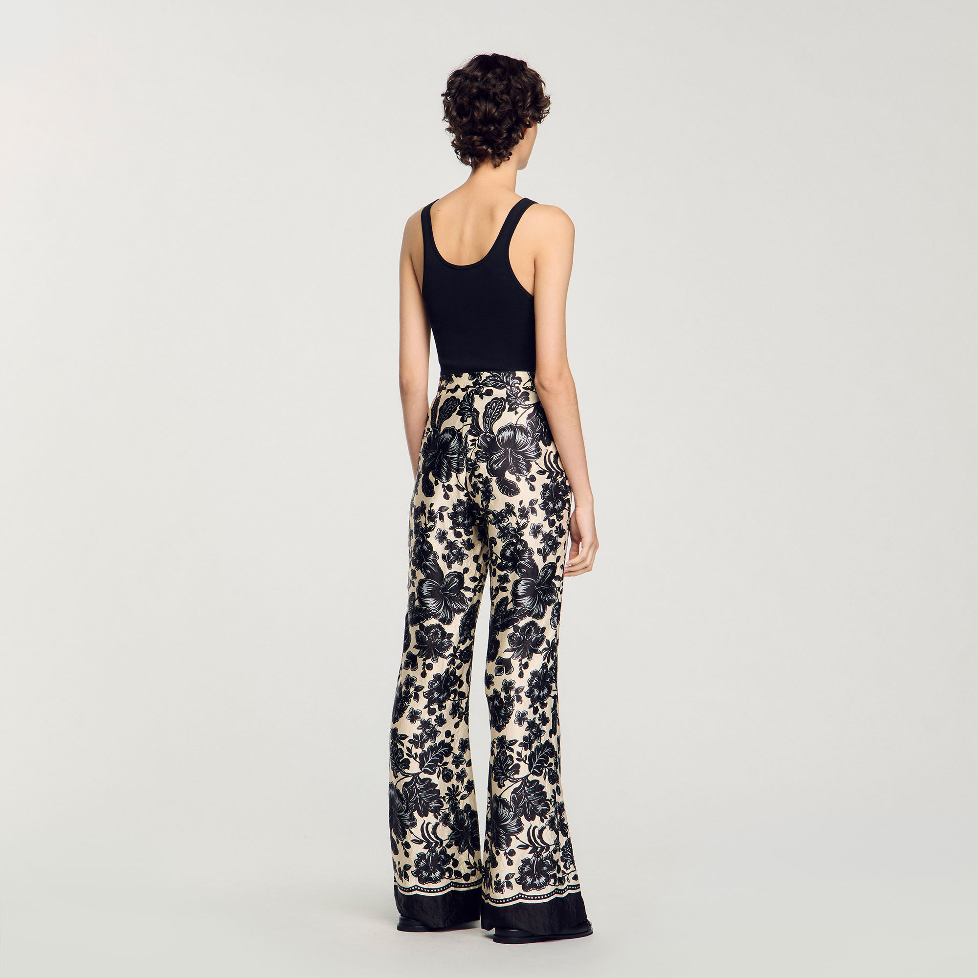 Pantaloni con stampa a fiori
