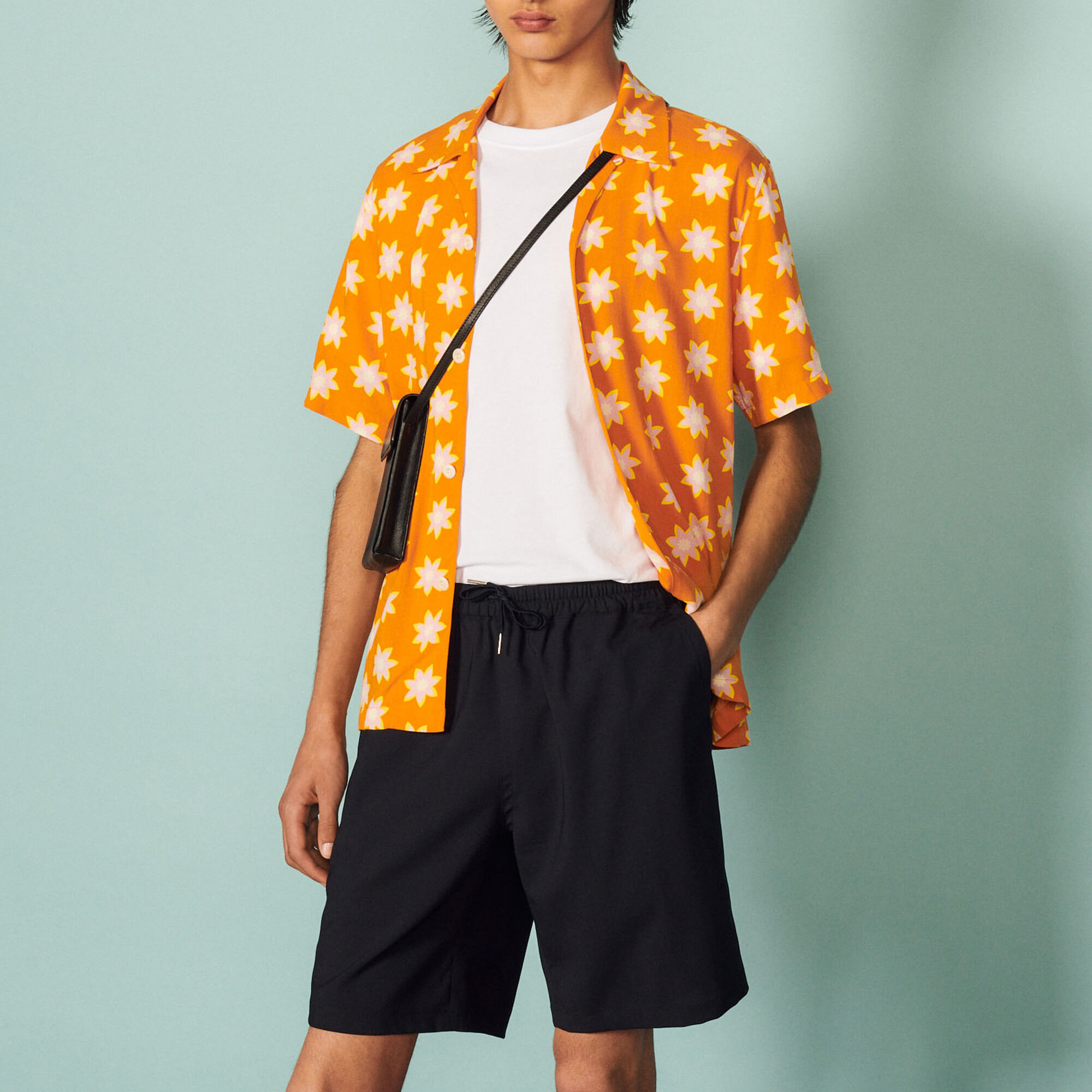 Short con vita elasticizzata