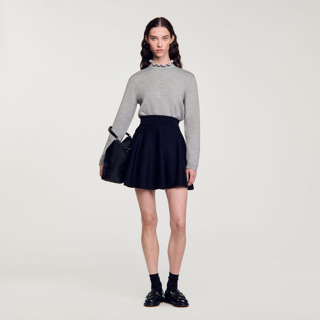 Maglione con collo arricciato