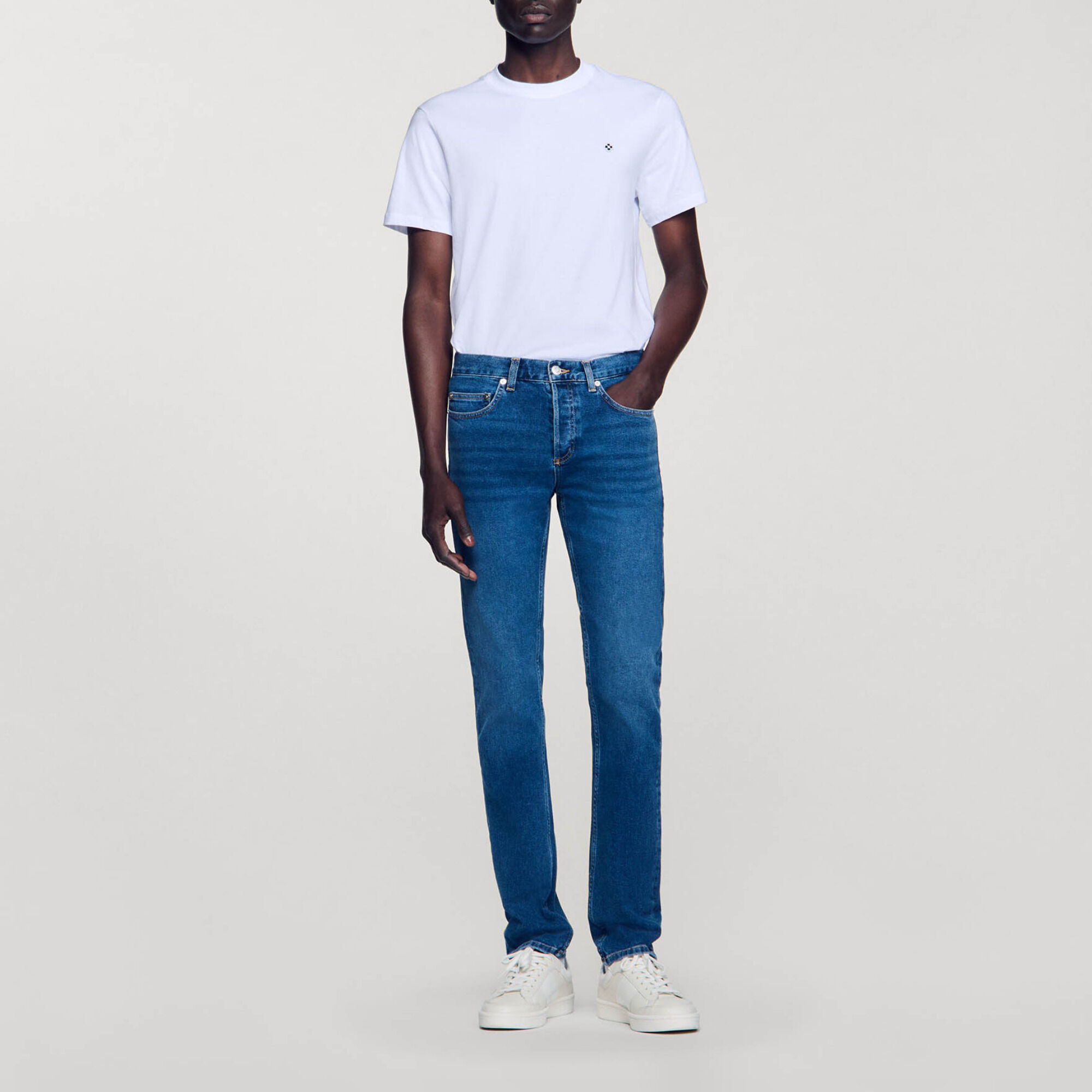 Jeans slim con lavaggio Waterless - Uomo | Sandro