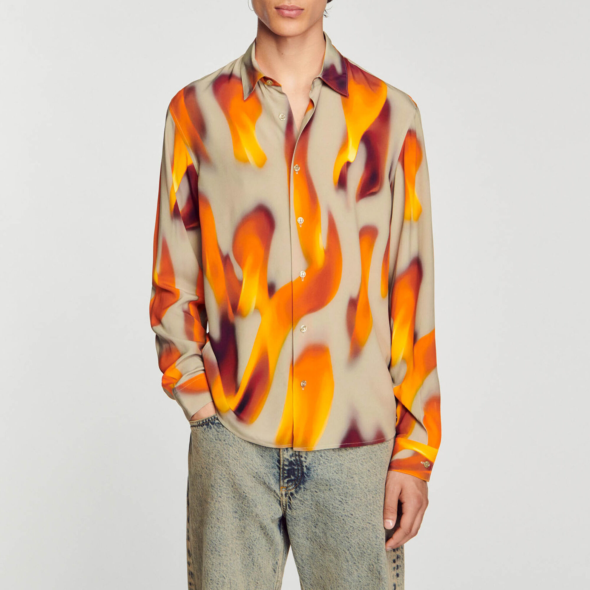 Camicia con motivi a fiamme