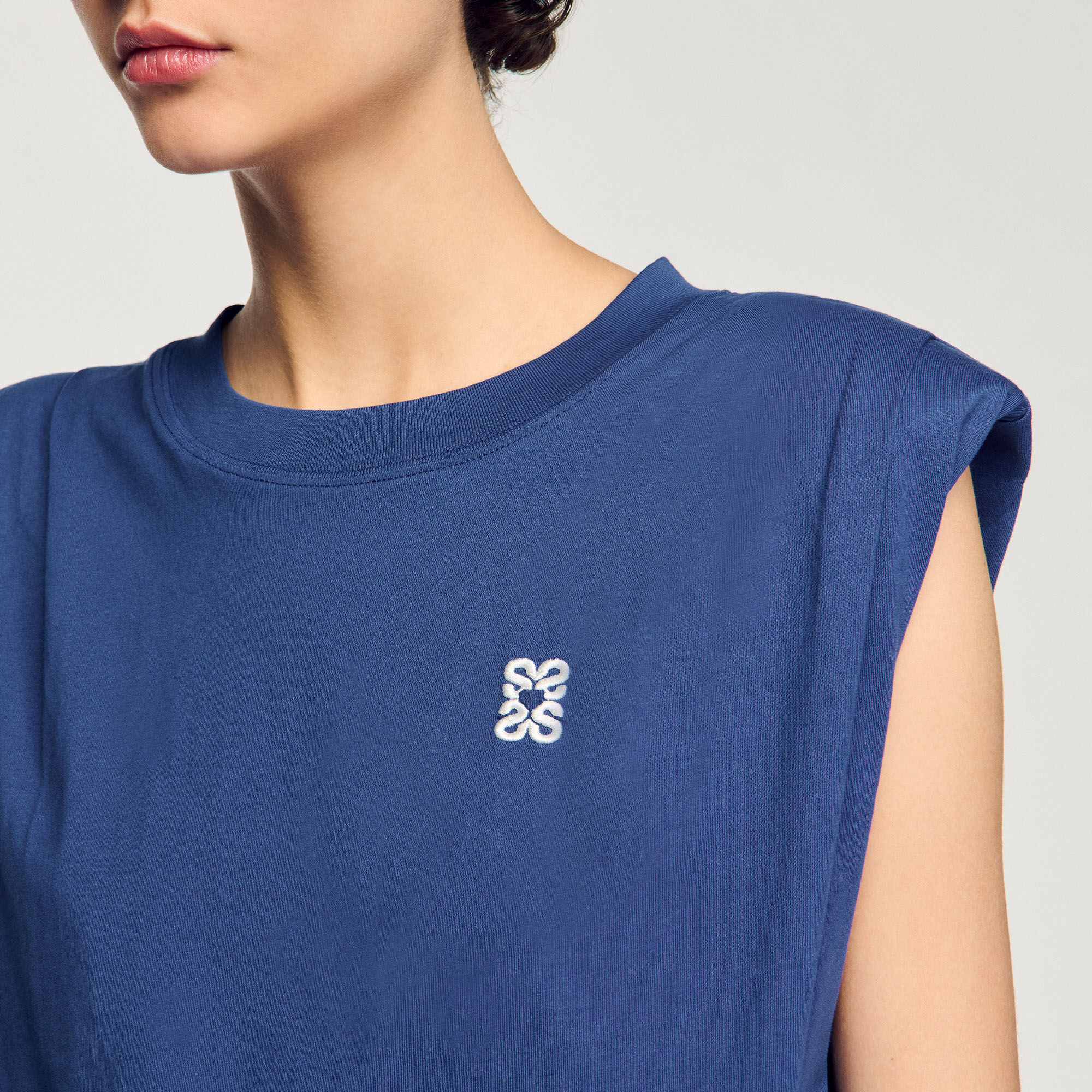 T-shirt corta drappeggiata