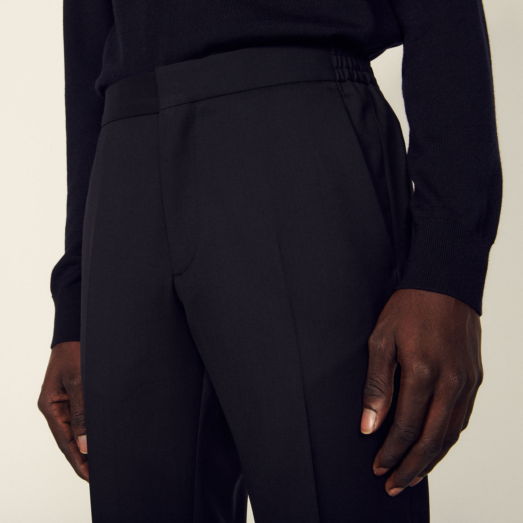 Pantaloni dritti in lana vergine