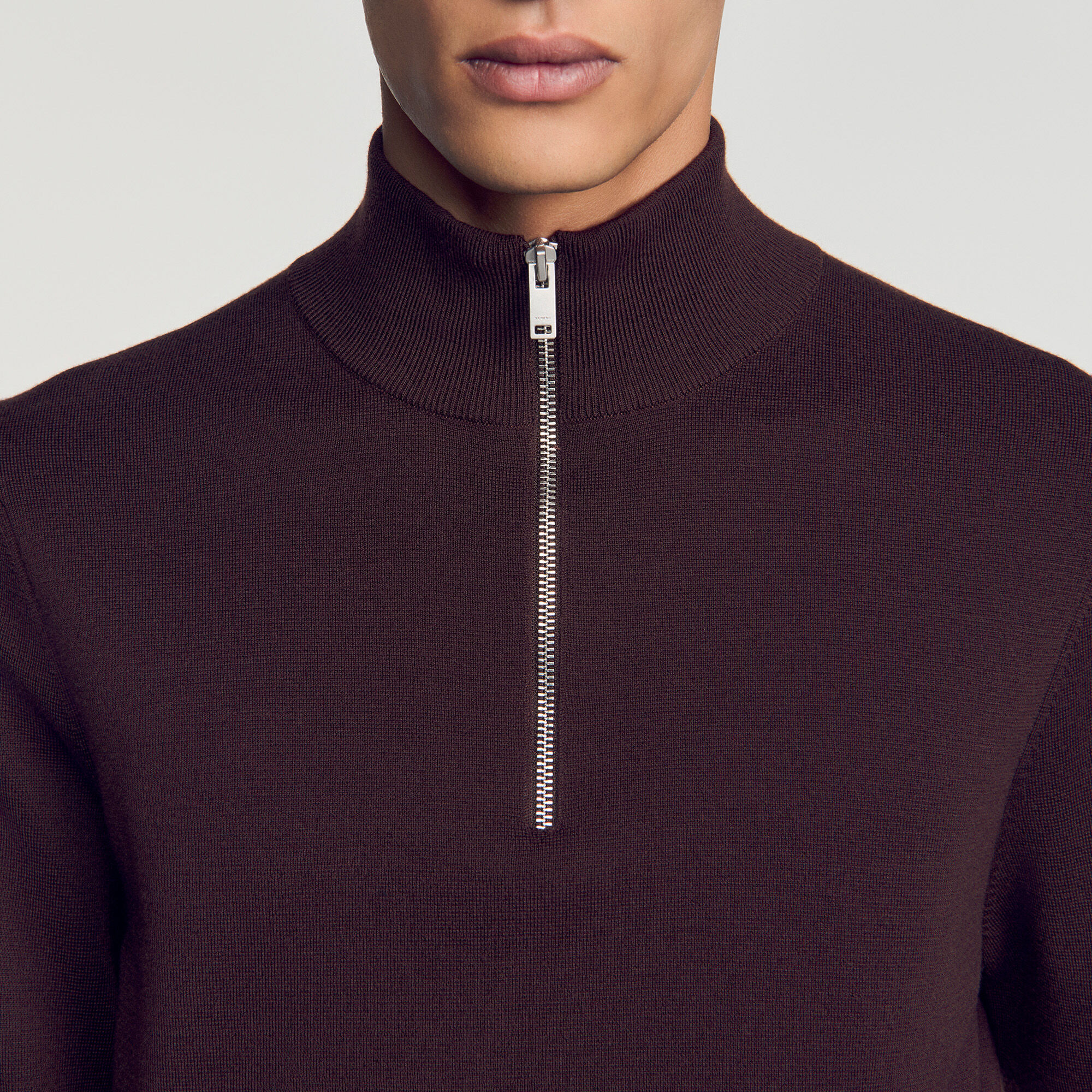 Maglione di lana con collo con zip
