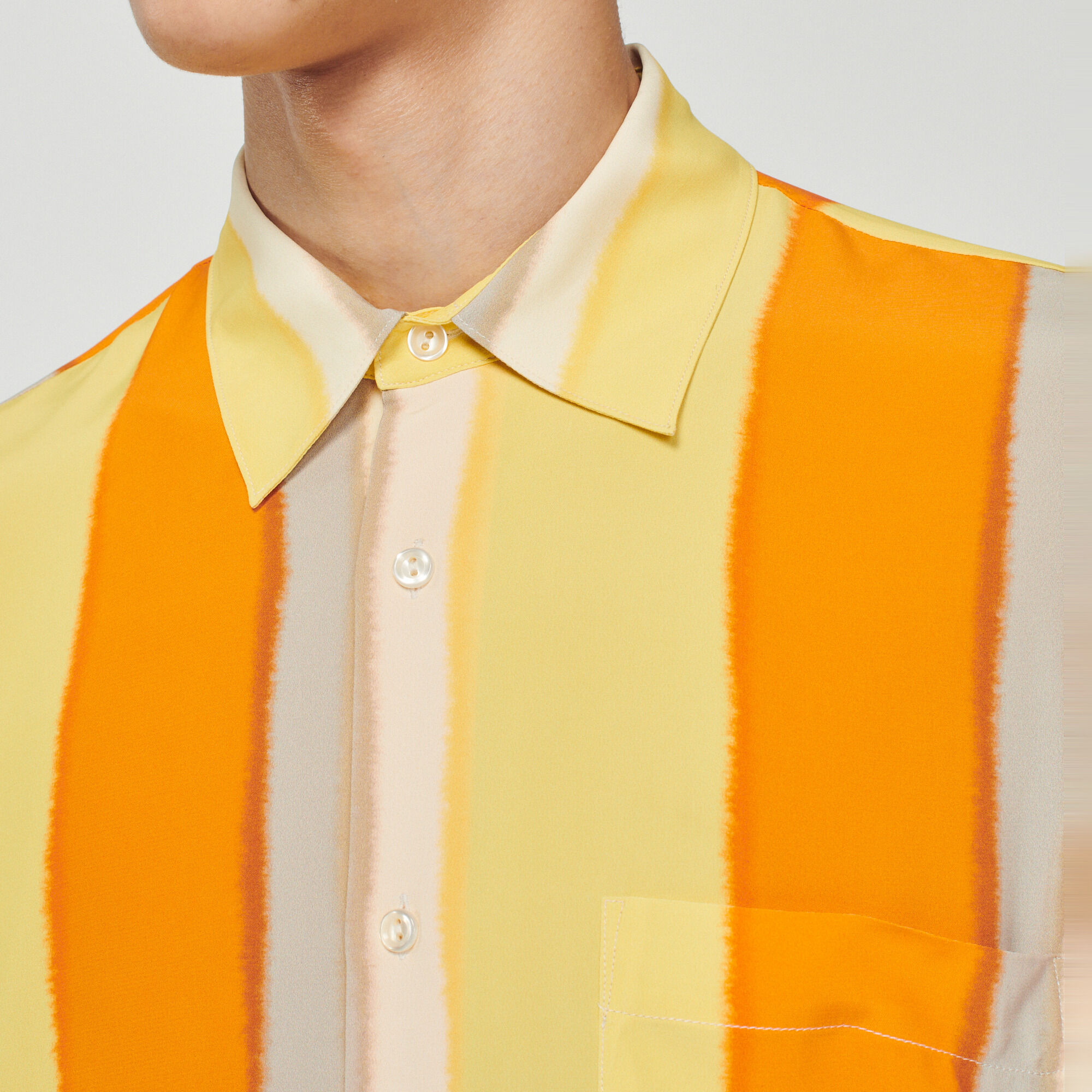 Camicia fluida a righe a maniche lunghe
