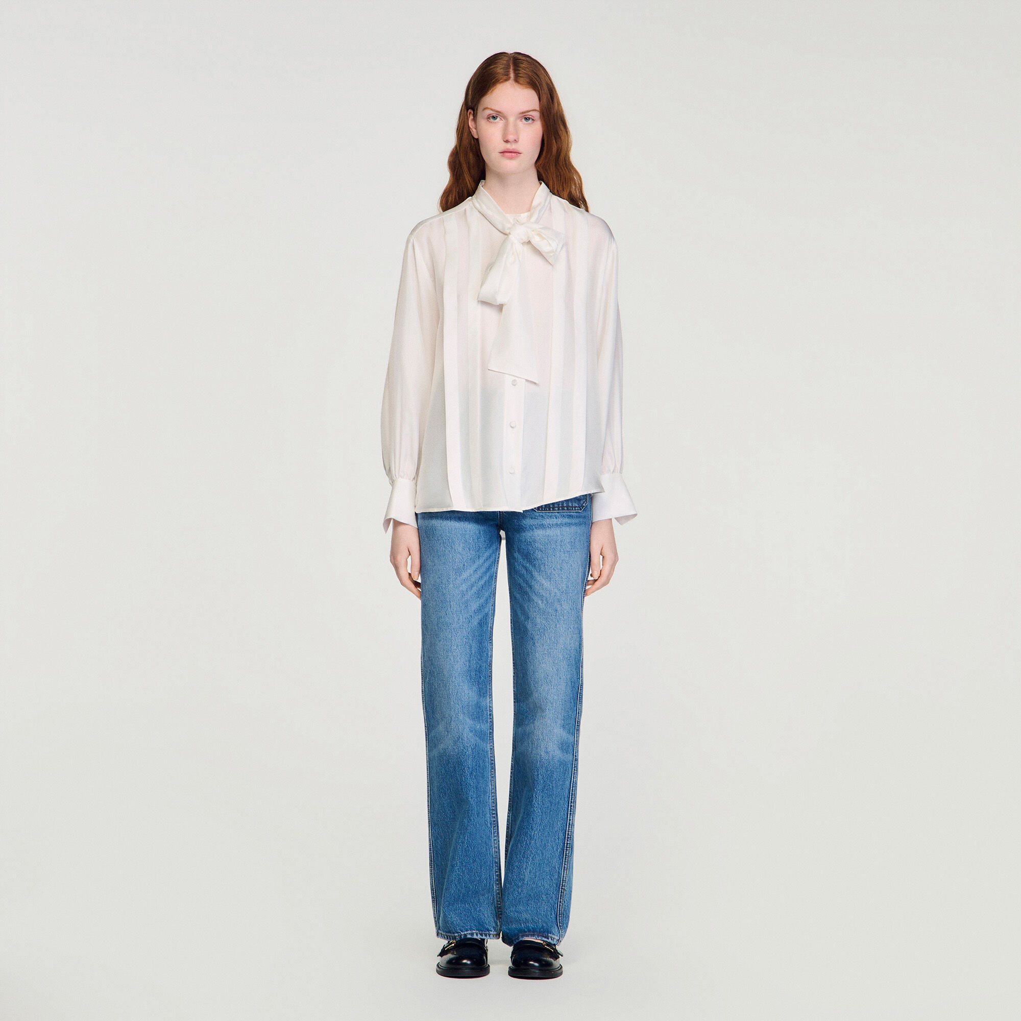 Camicia in seta con lavalli&egrave;re