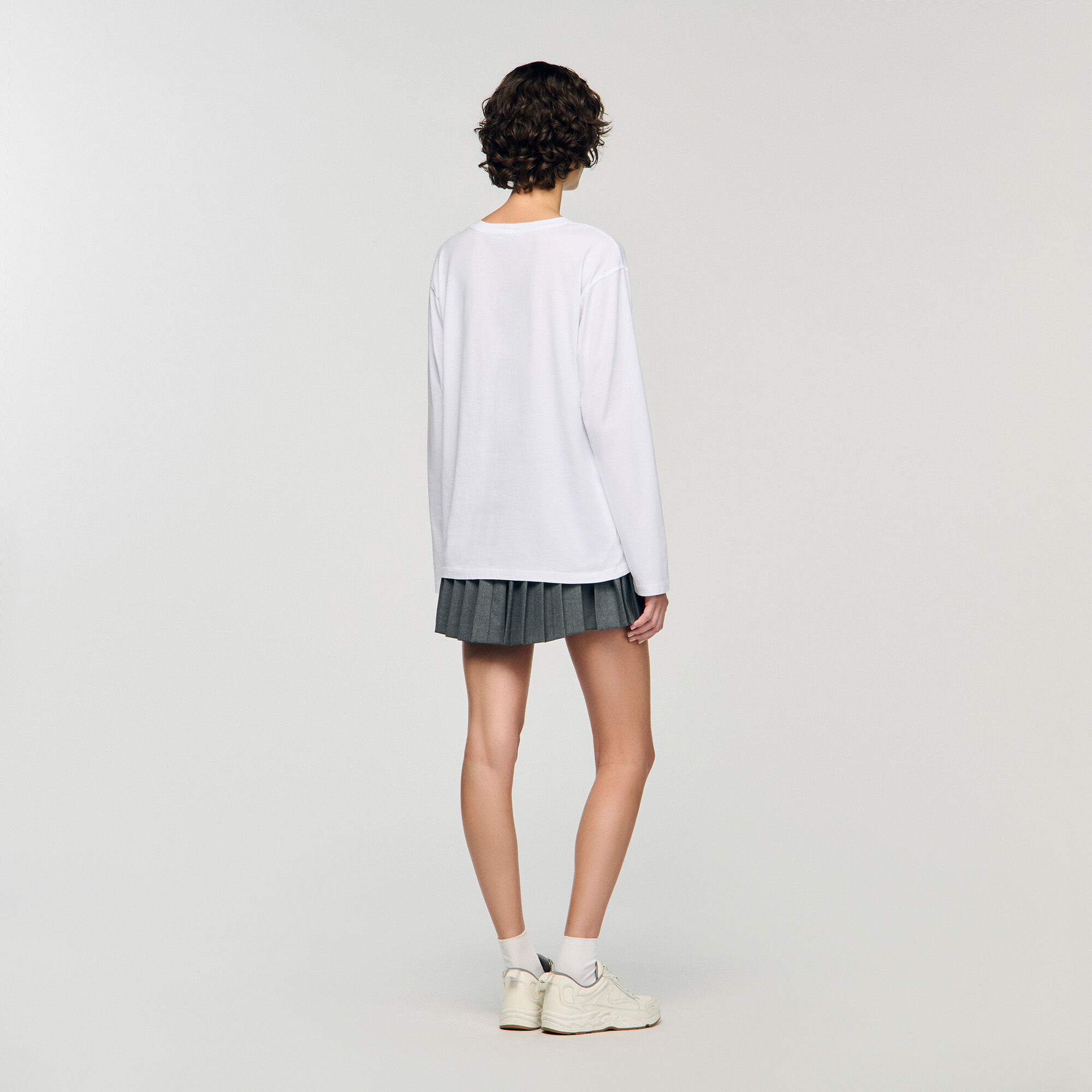 T-shirt con ricamo