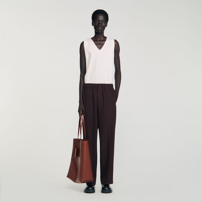 Pantaloni larghi