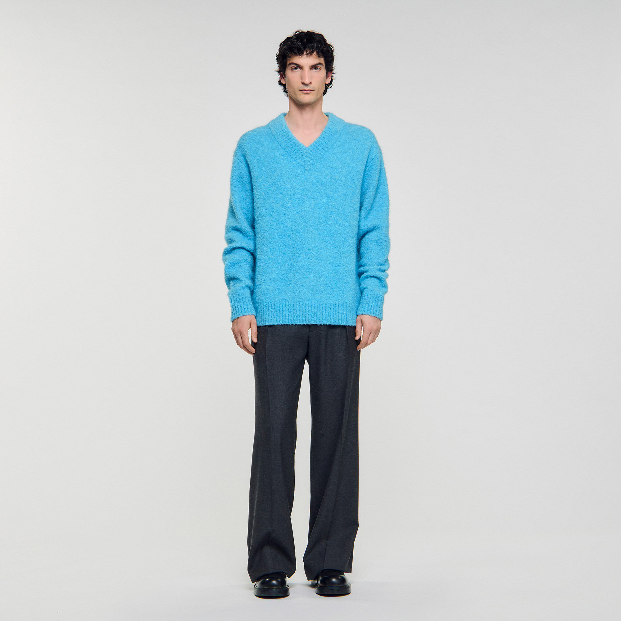 Maglione a V a maniche lunghe