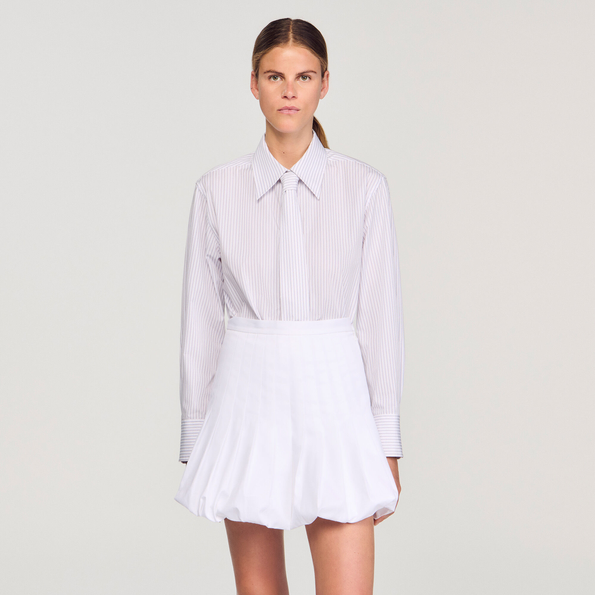 Camicia a righe con cravatta staccabile