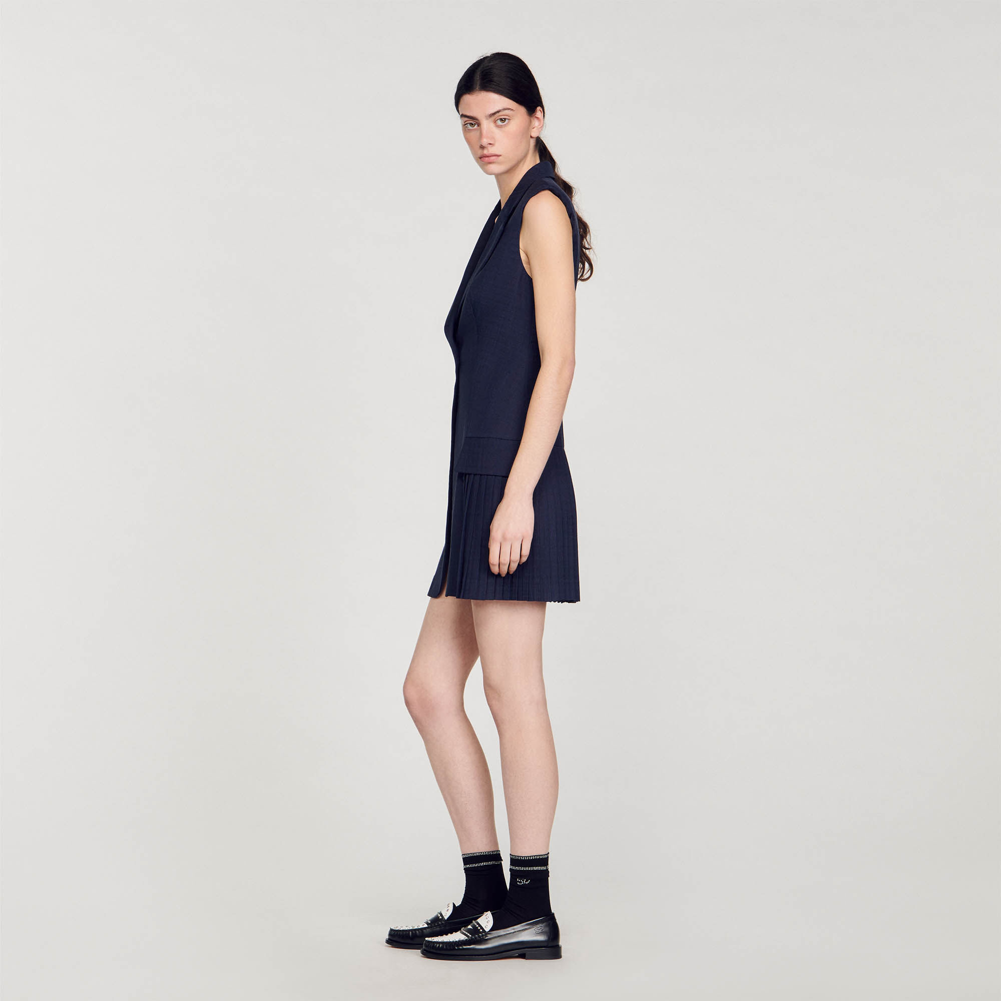 Abito corto stile tailleur a pieghe