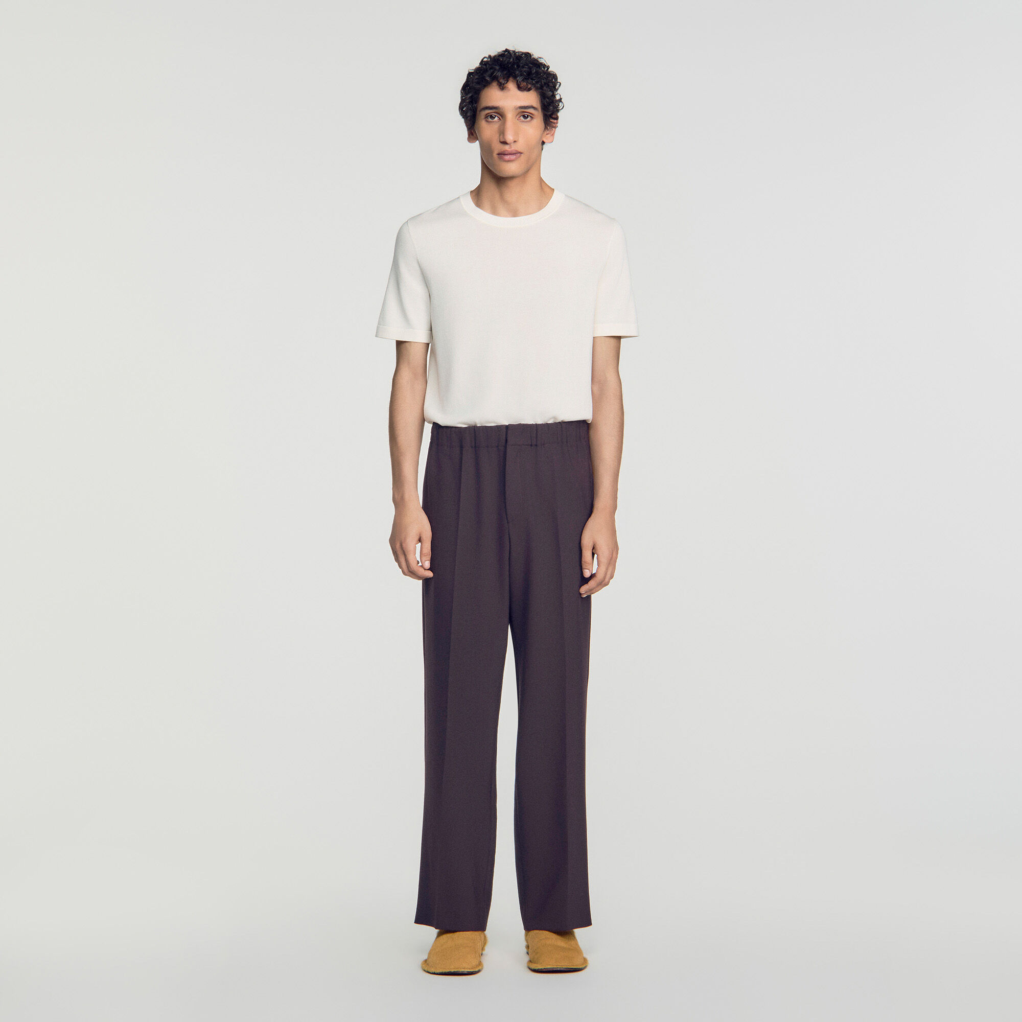 Pantaloni larghi