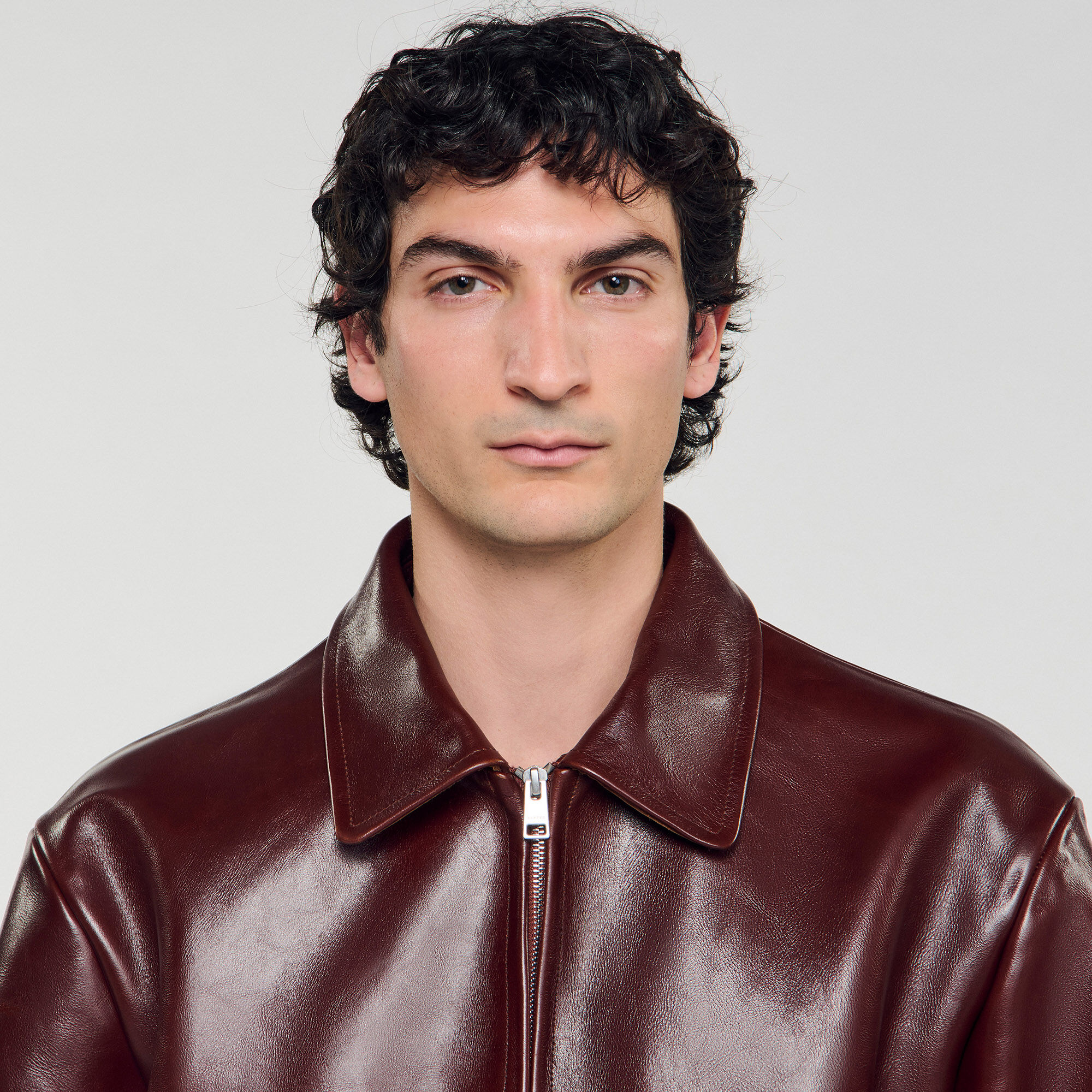 Giubbotto con zip in pelle