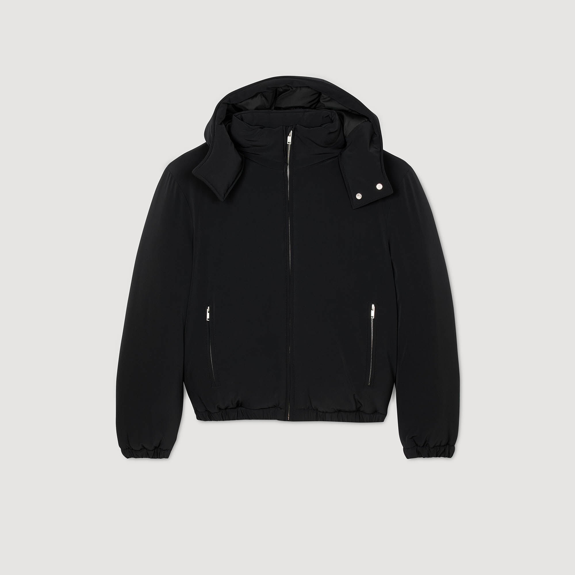 Piumino con collo alto e cappuccio