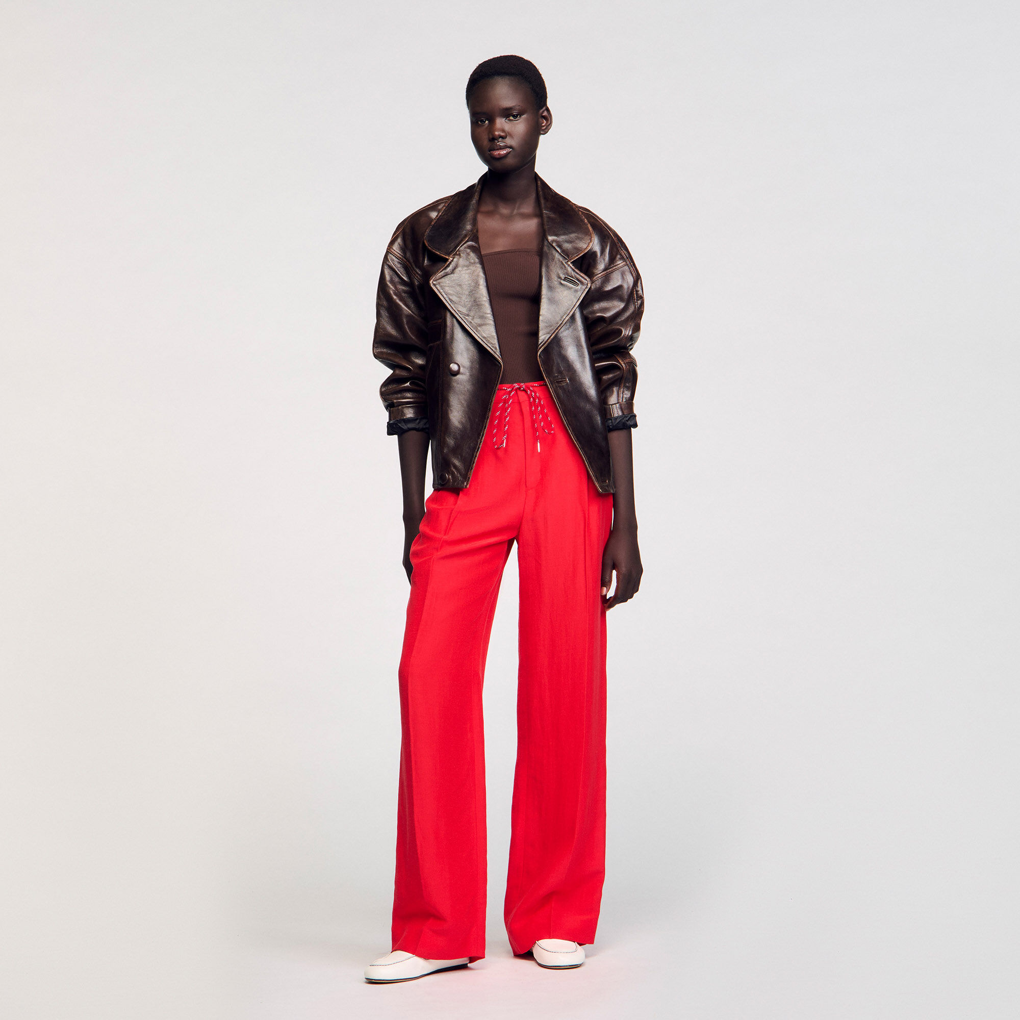 Pantaloni con cintura a cordino