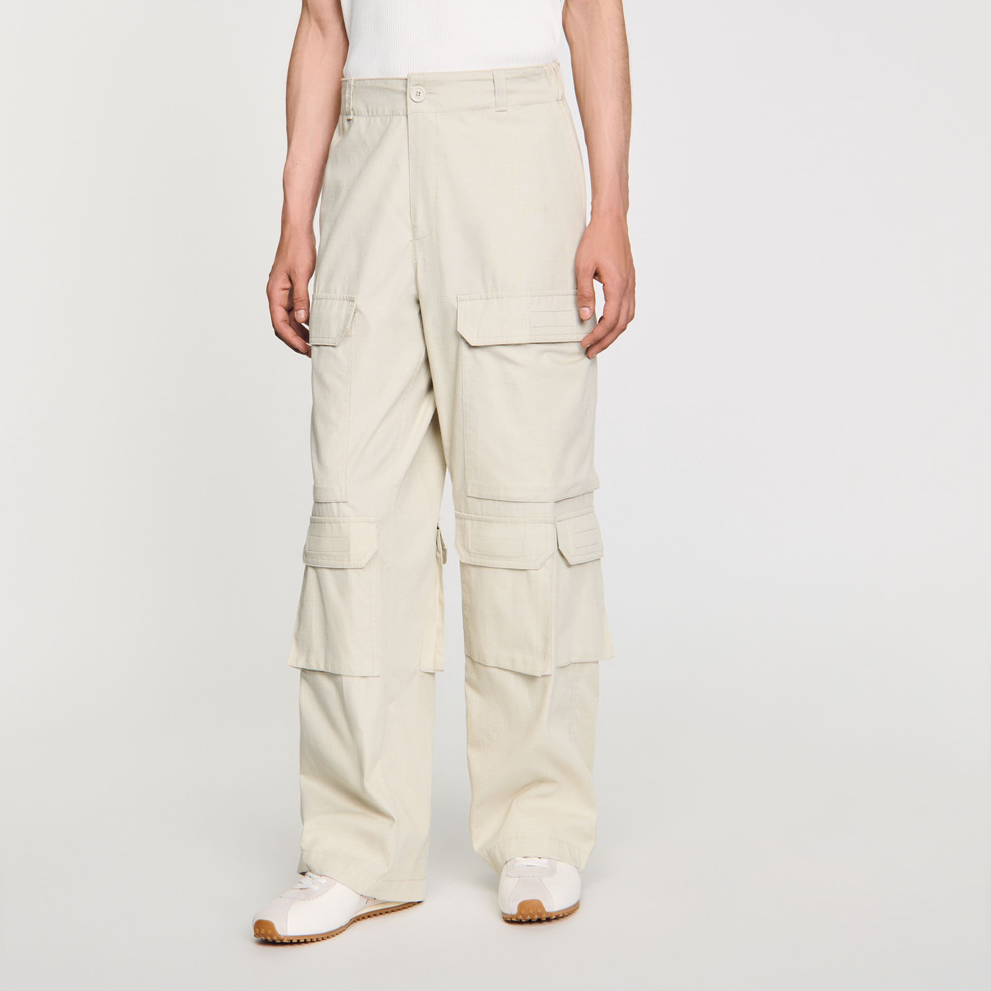 Pantaloni cargo