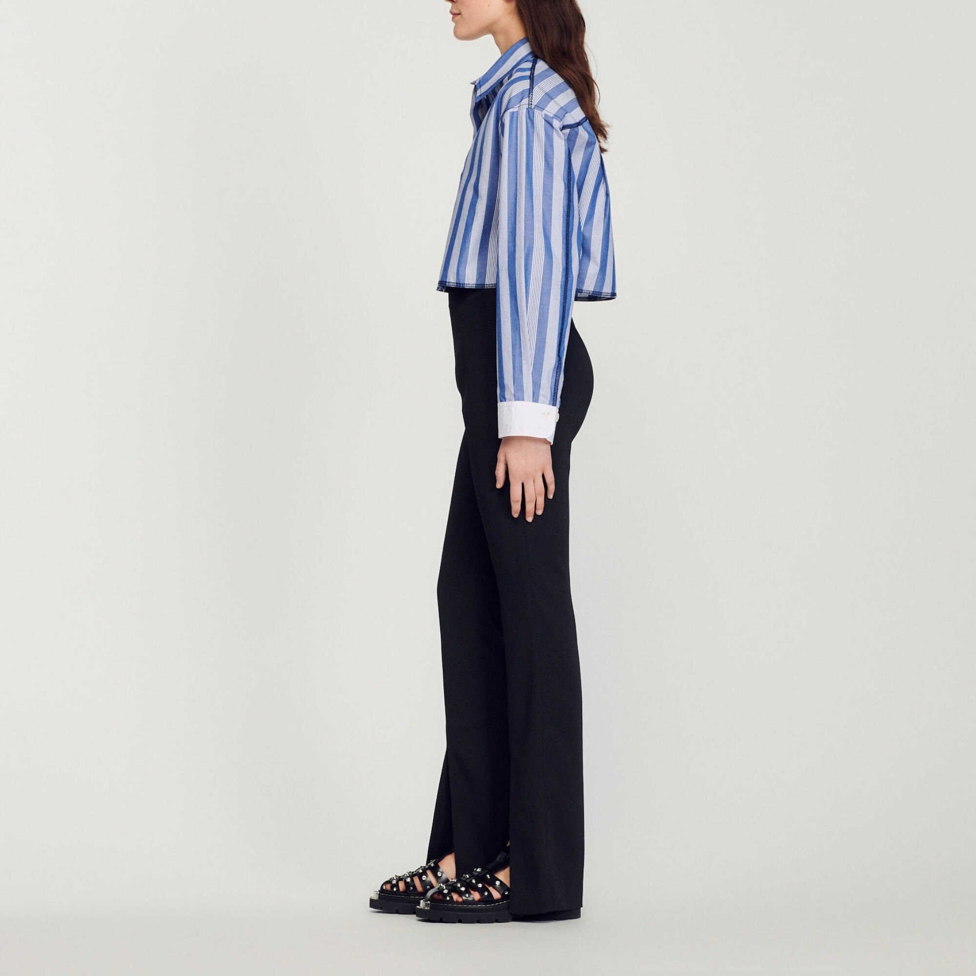 Pantaloni svasati