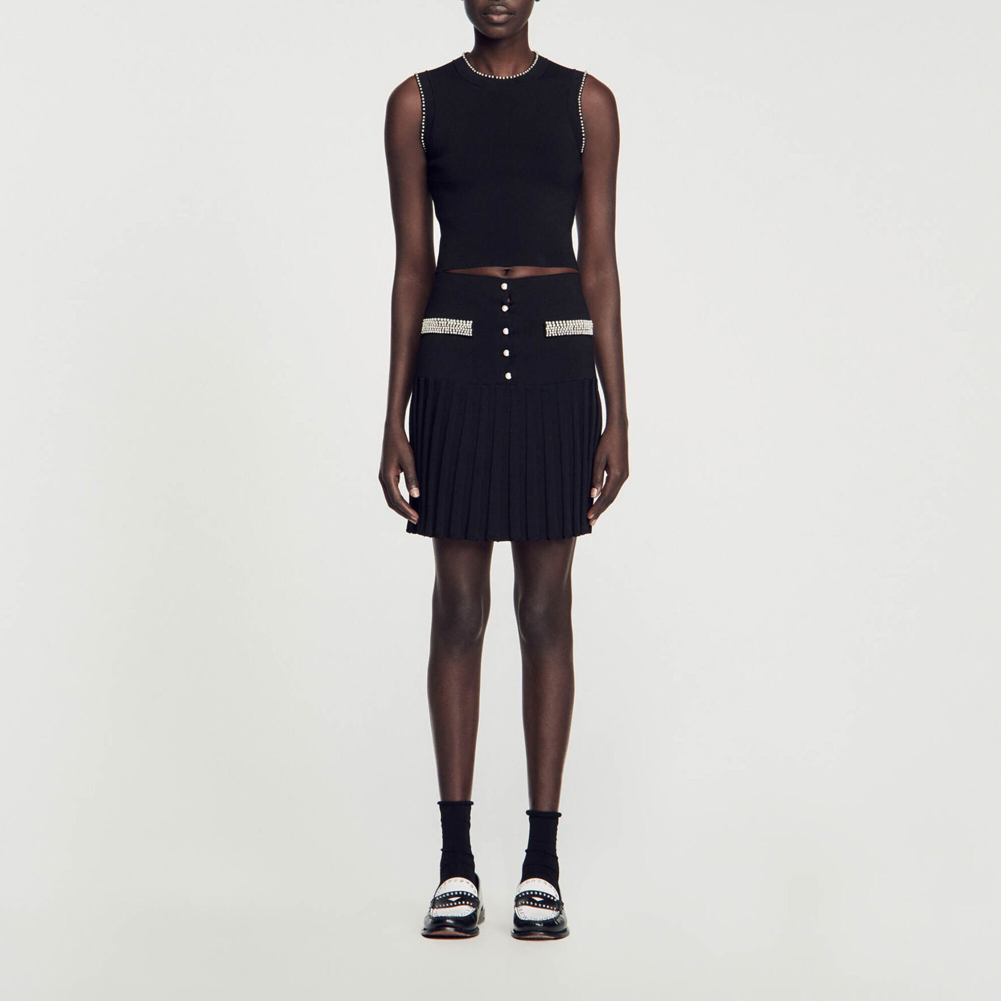 Gonna corta arricchita da perline