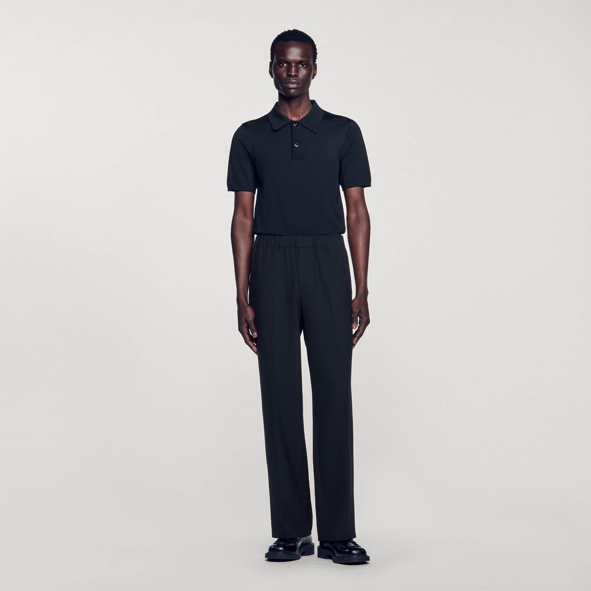Pantaloni larghi
