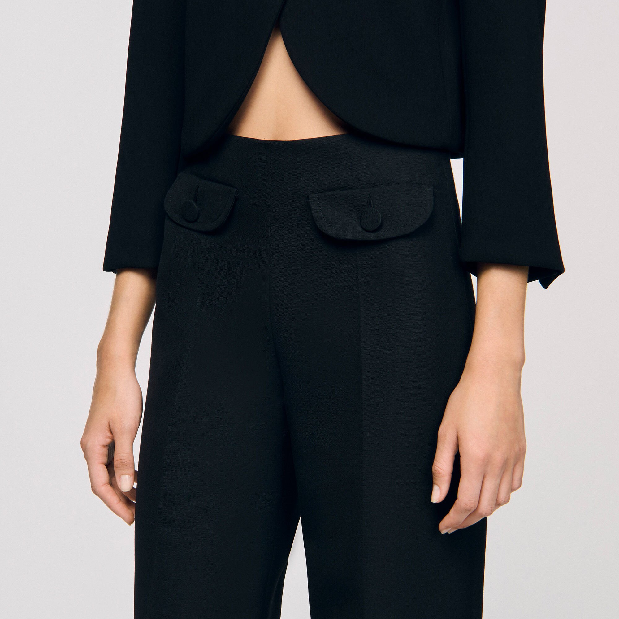 Pantaloni con tasche