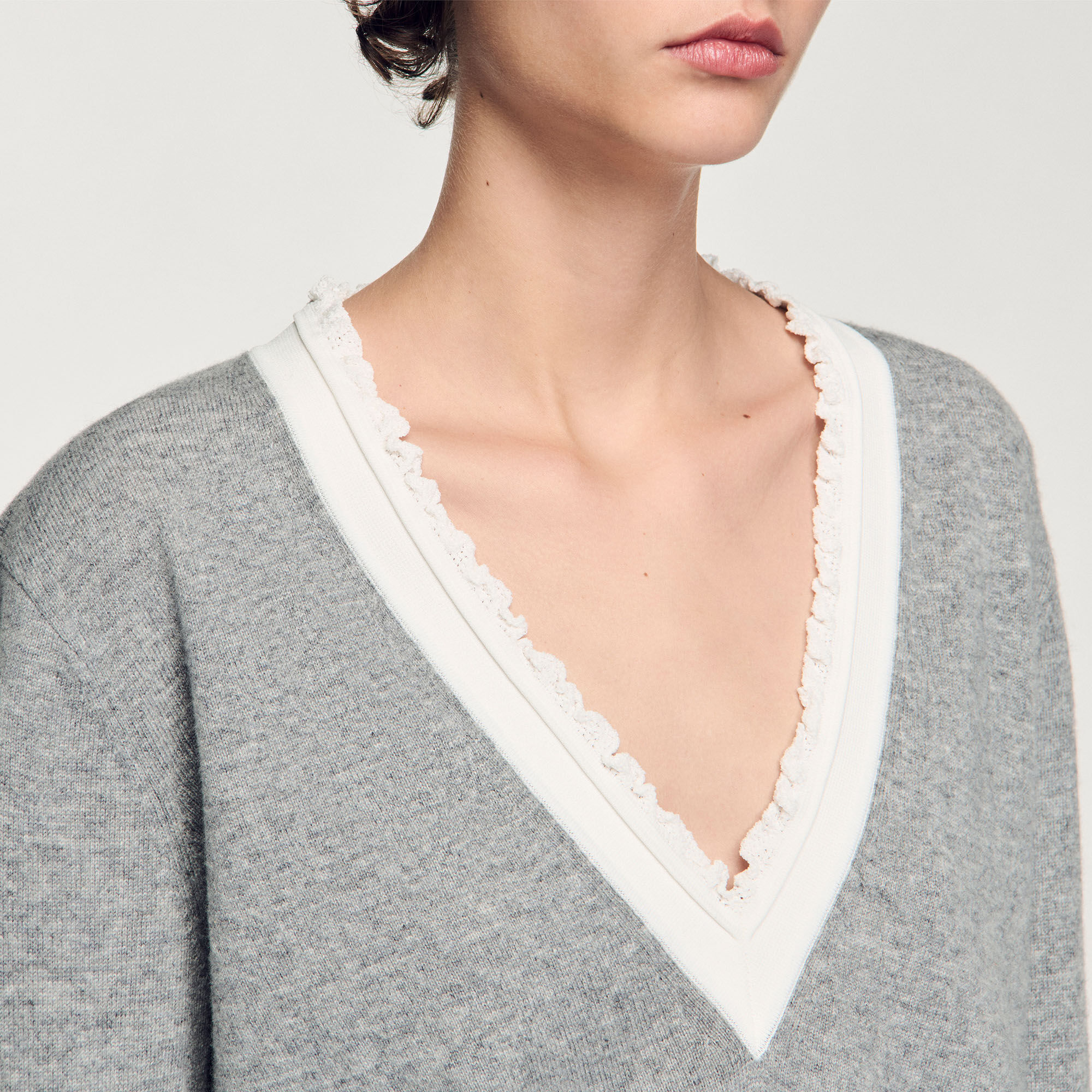 Maglione con scollo a V