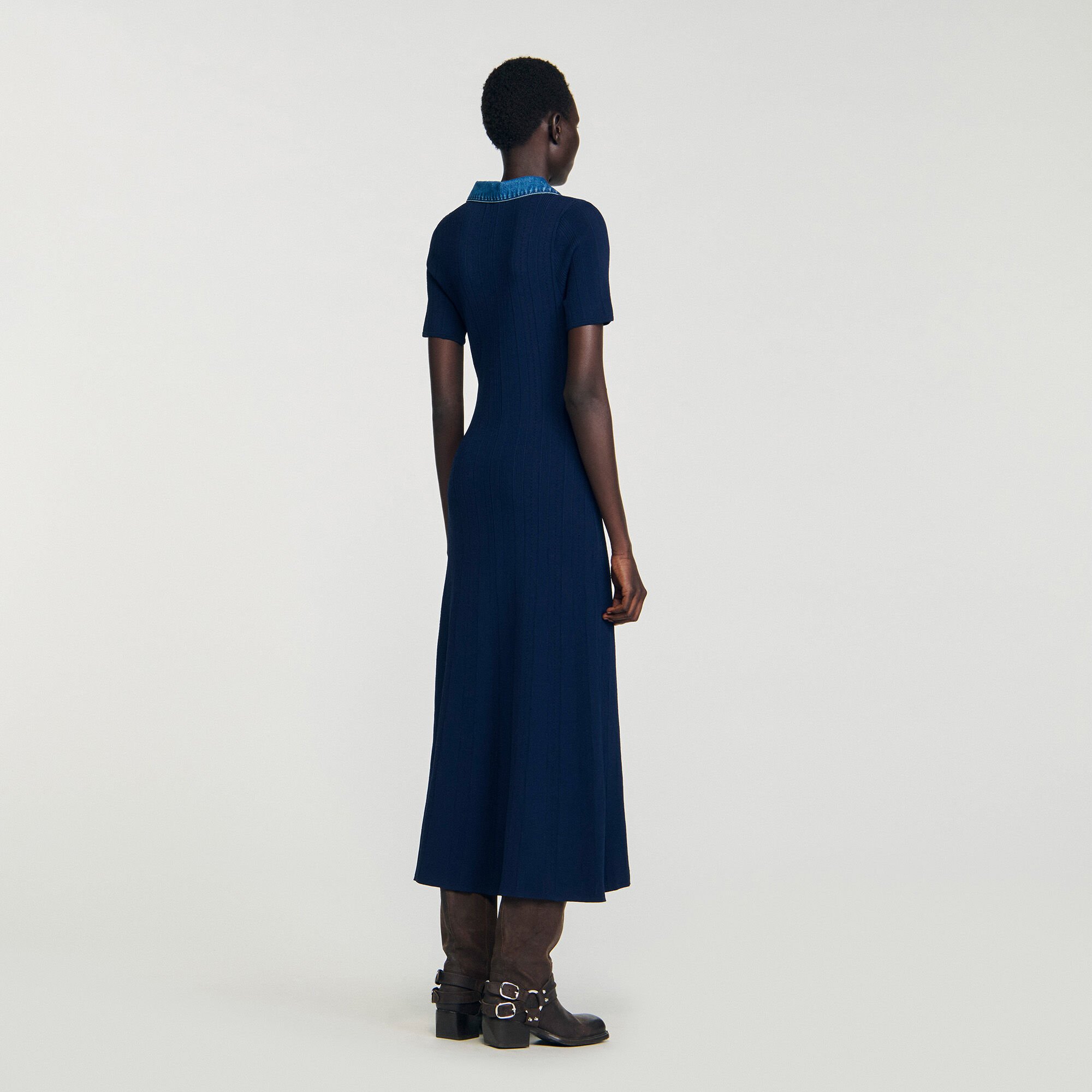 Abito lungo maglia colletto denim