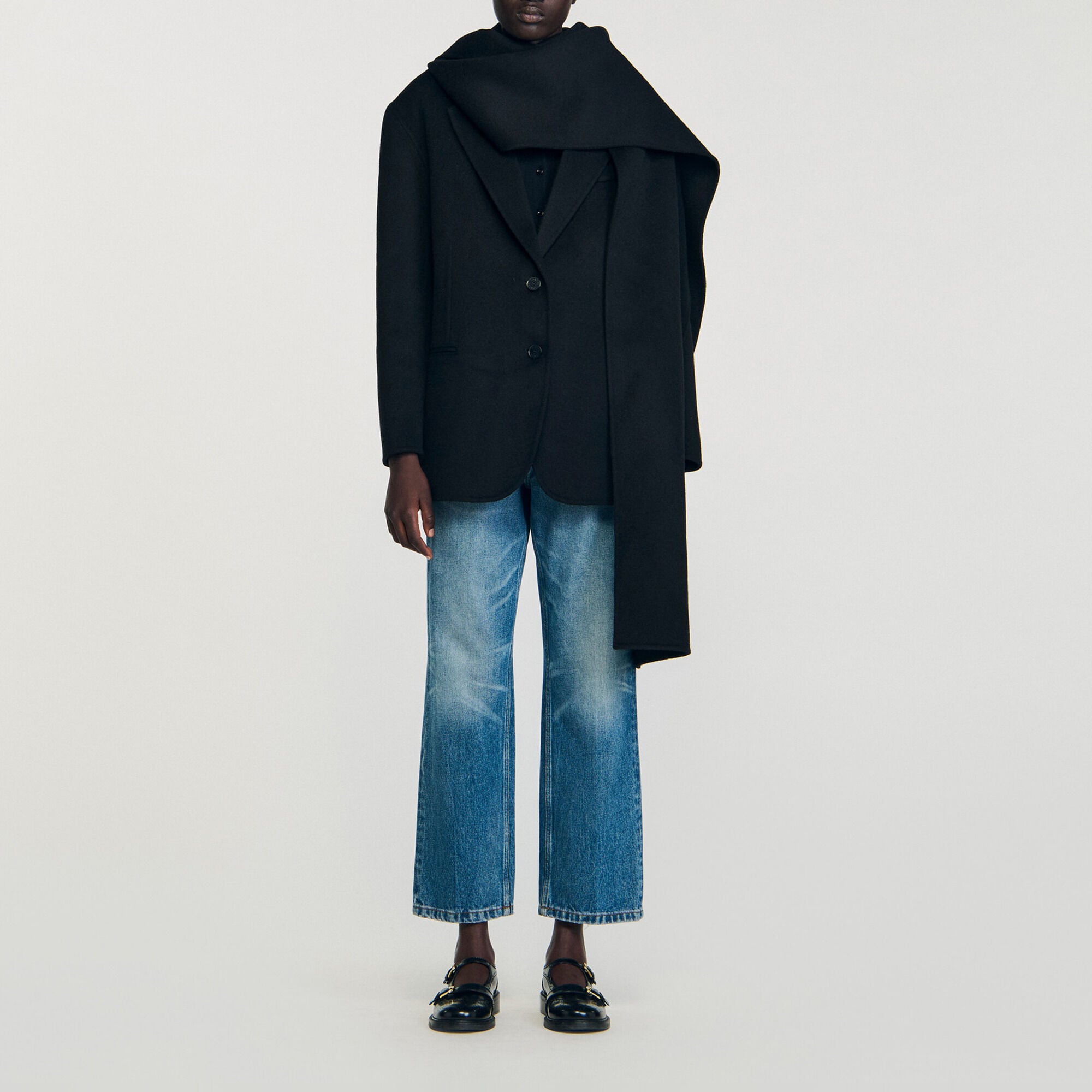Cappotto corto in lana con sciarpa  - Donna | Sandro
