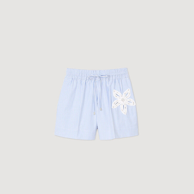 Shorts a righe dettaglio a fiore