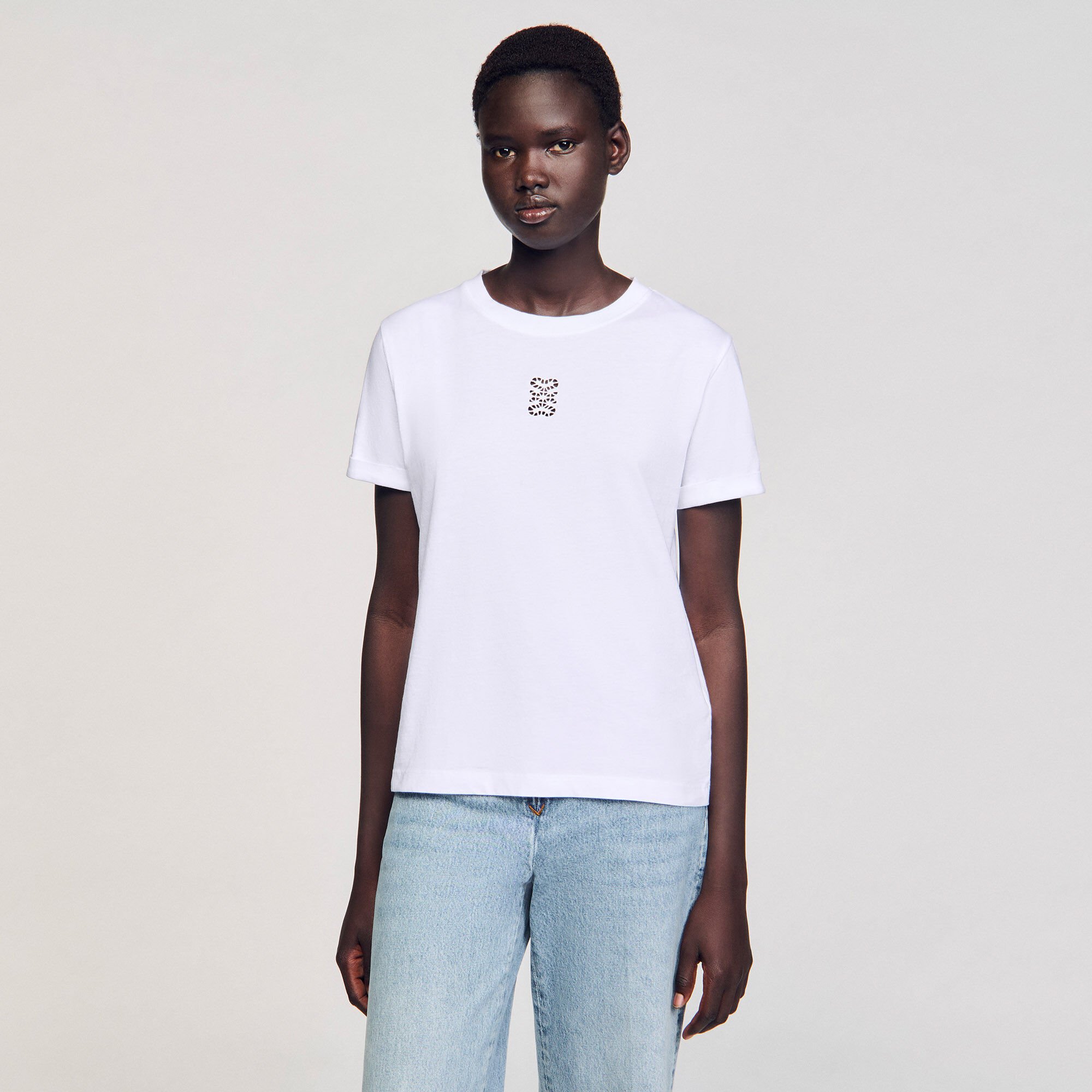T-shirt in cotone con ricamo