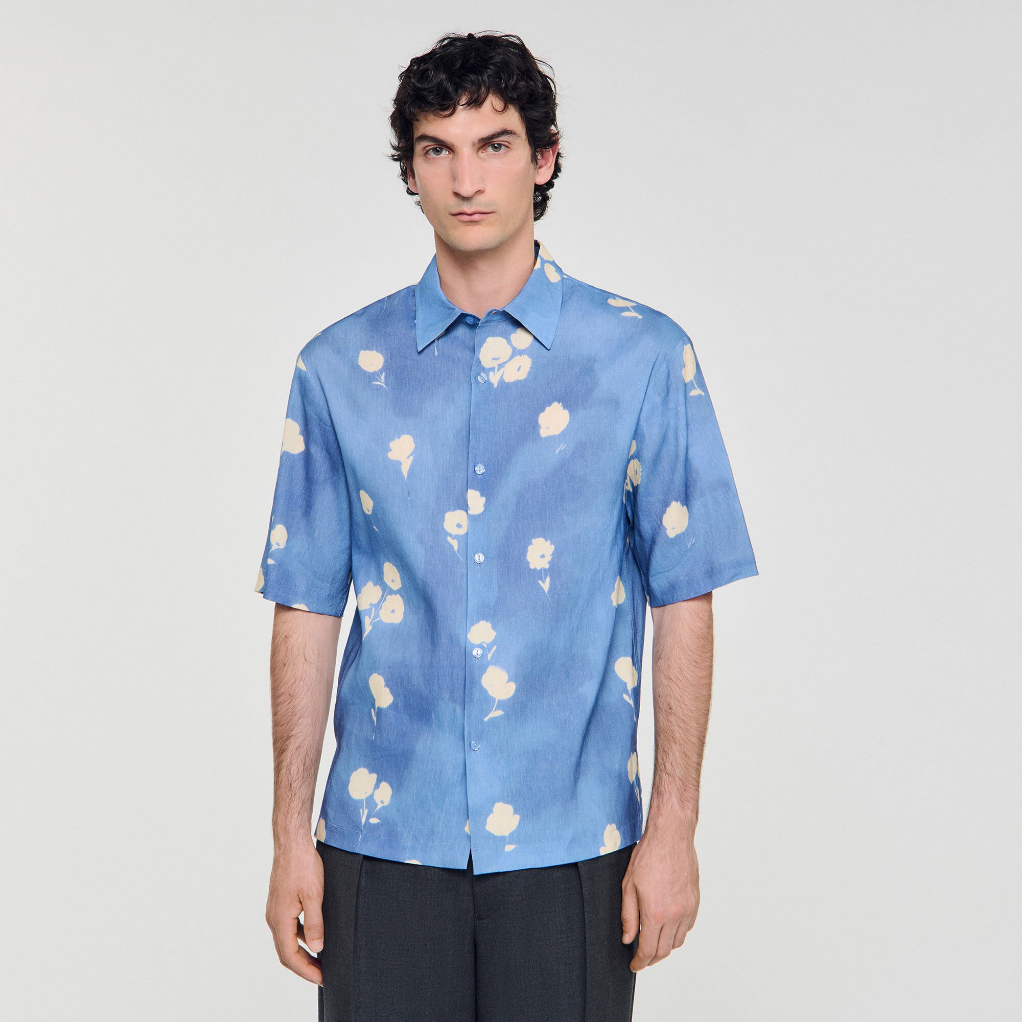 Camicia con stampa a fiori