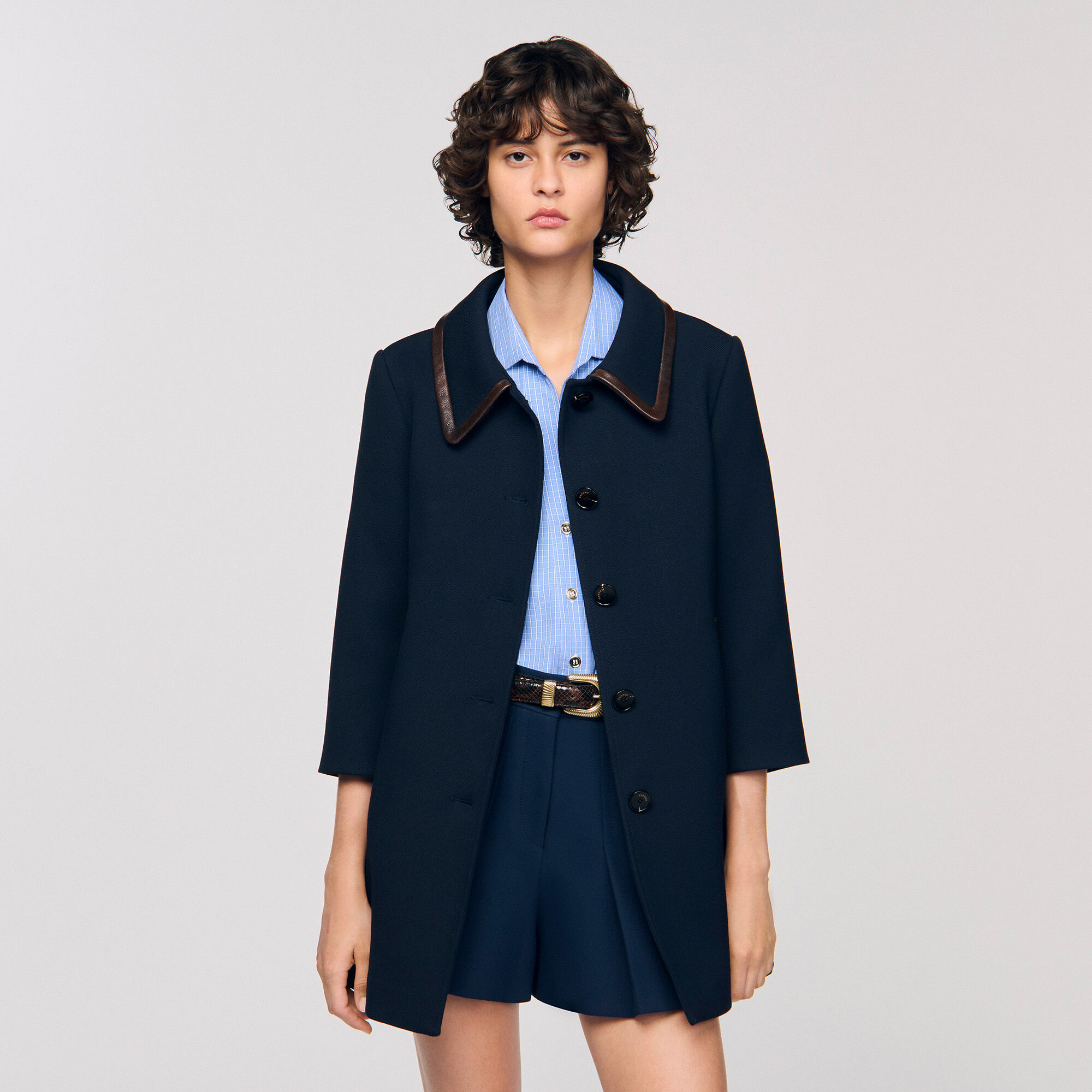 Cappotto con fasce in pelle