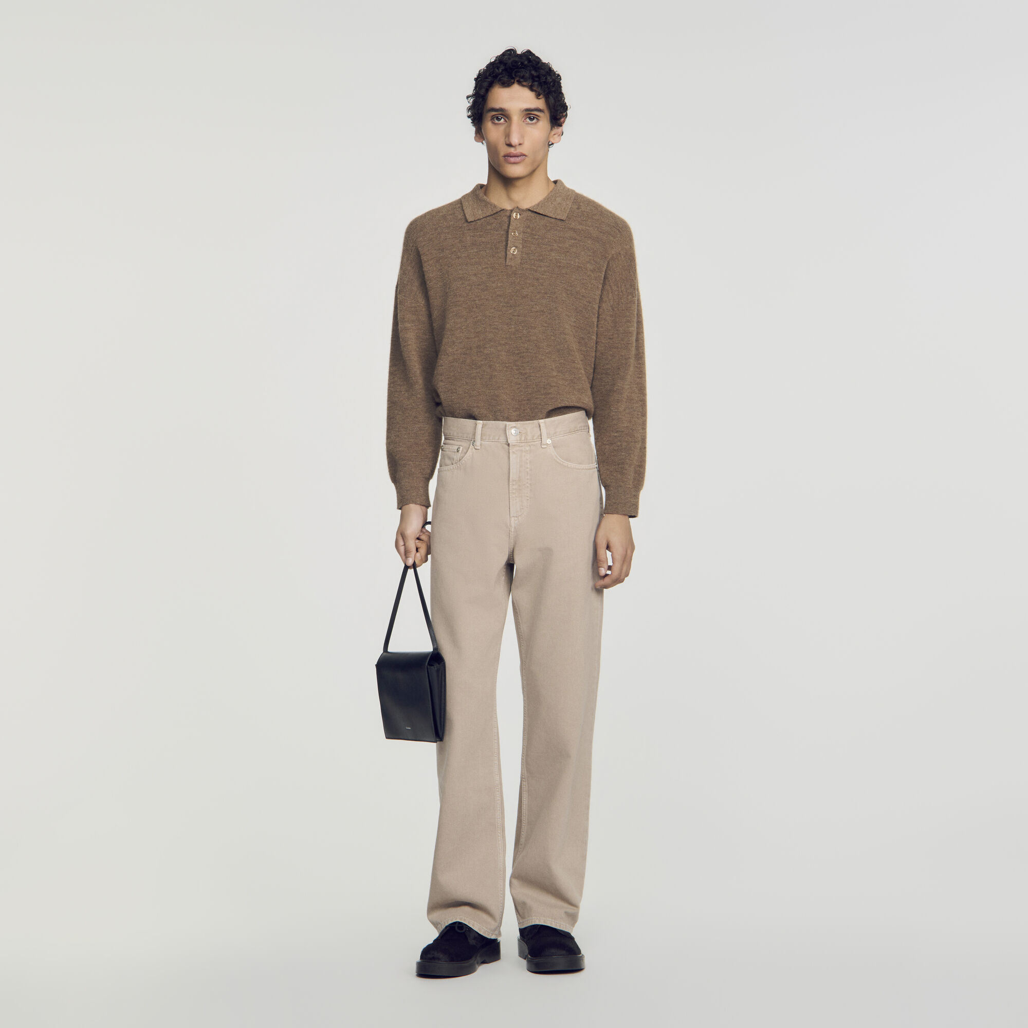 Jeans baggy sovratinti