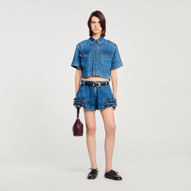 Shorts in denim con volant