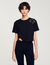 T-shirt con fiori ricamati