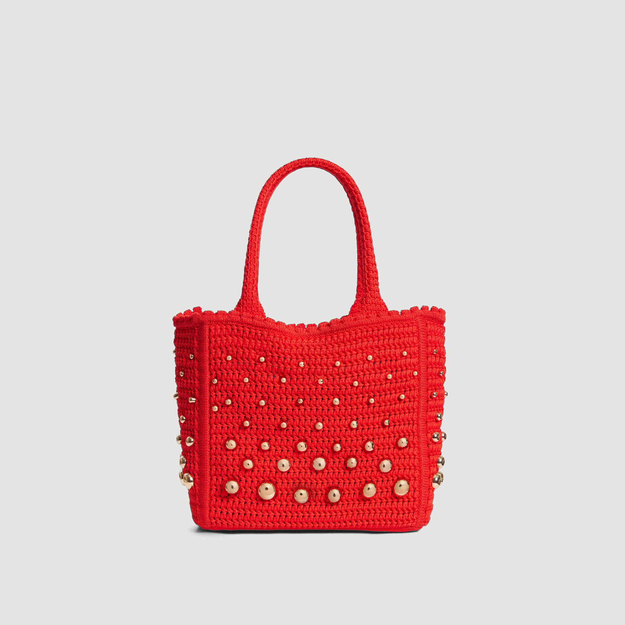 Borsa in crochet con borchie