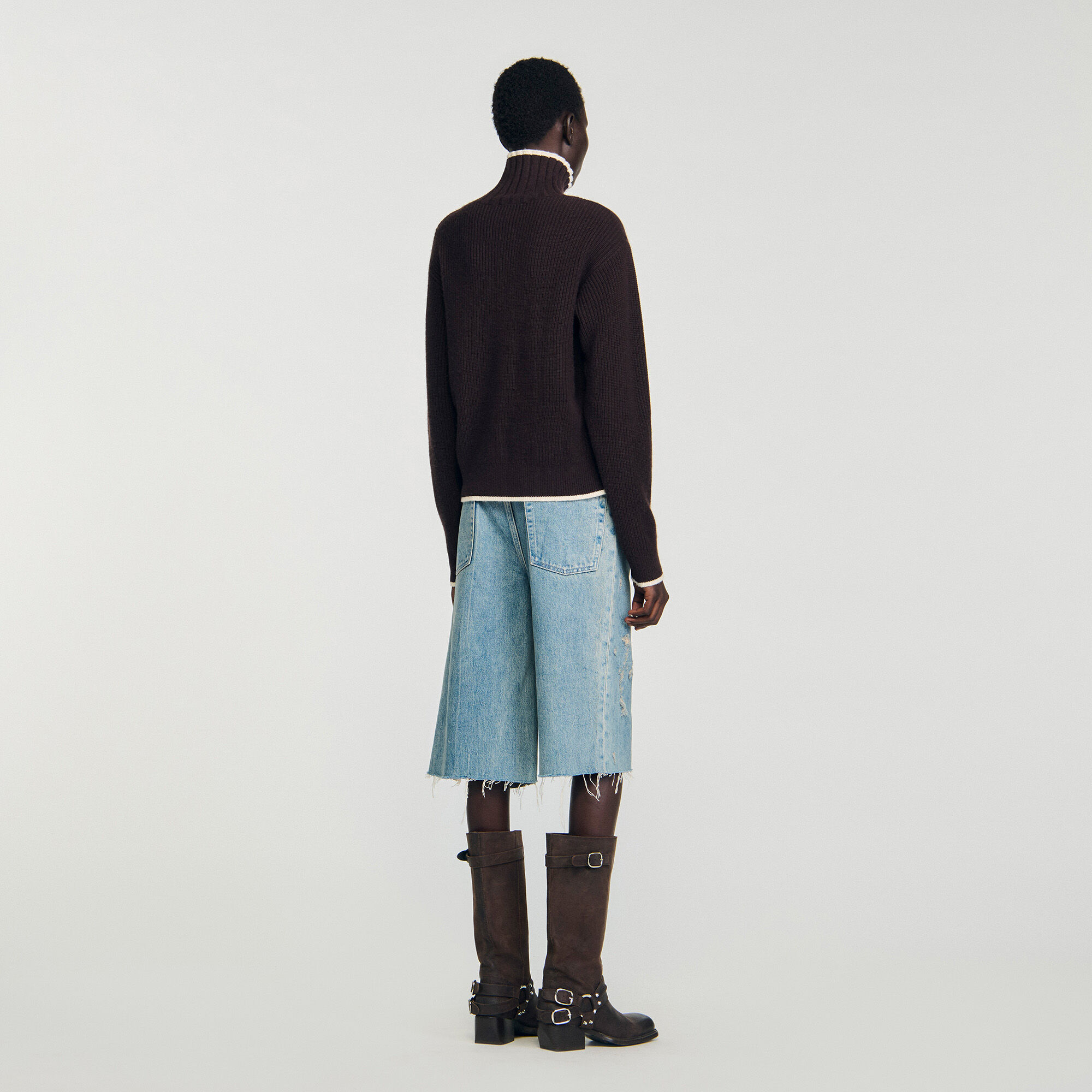 Maglione con collo alto