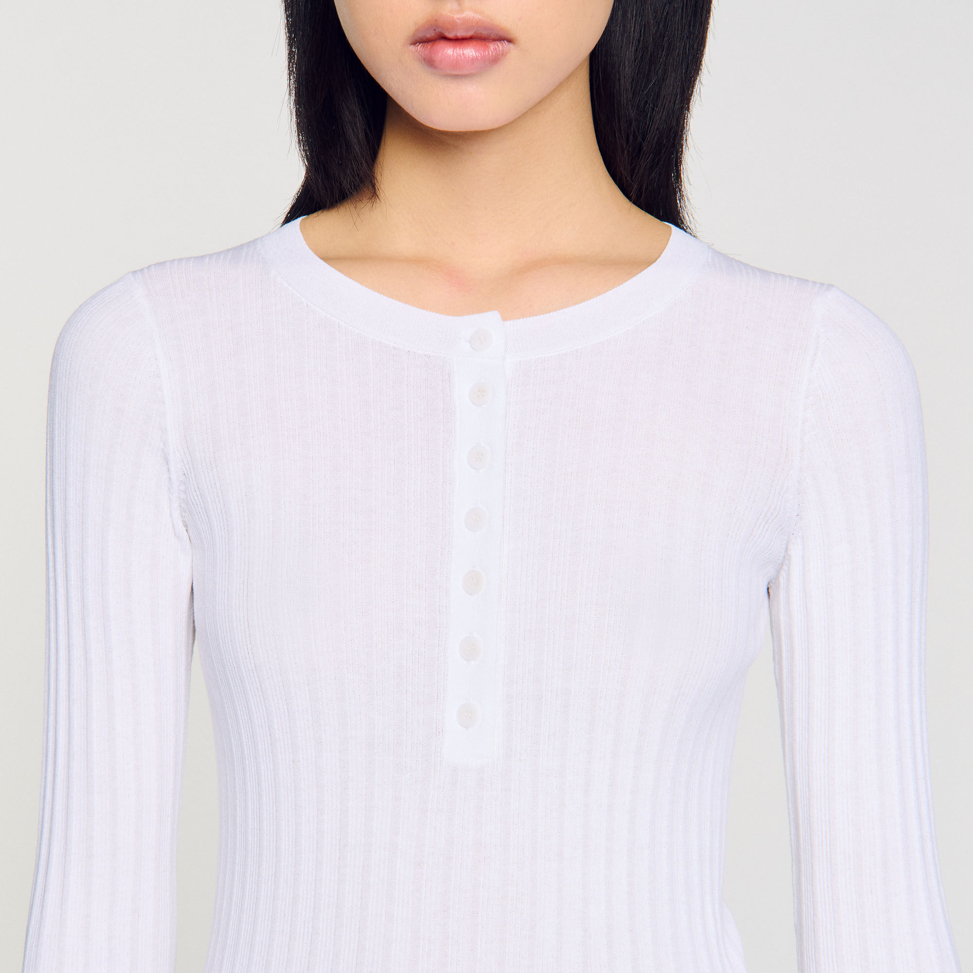 Maglione a coste scollo serafino