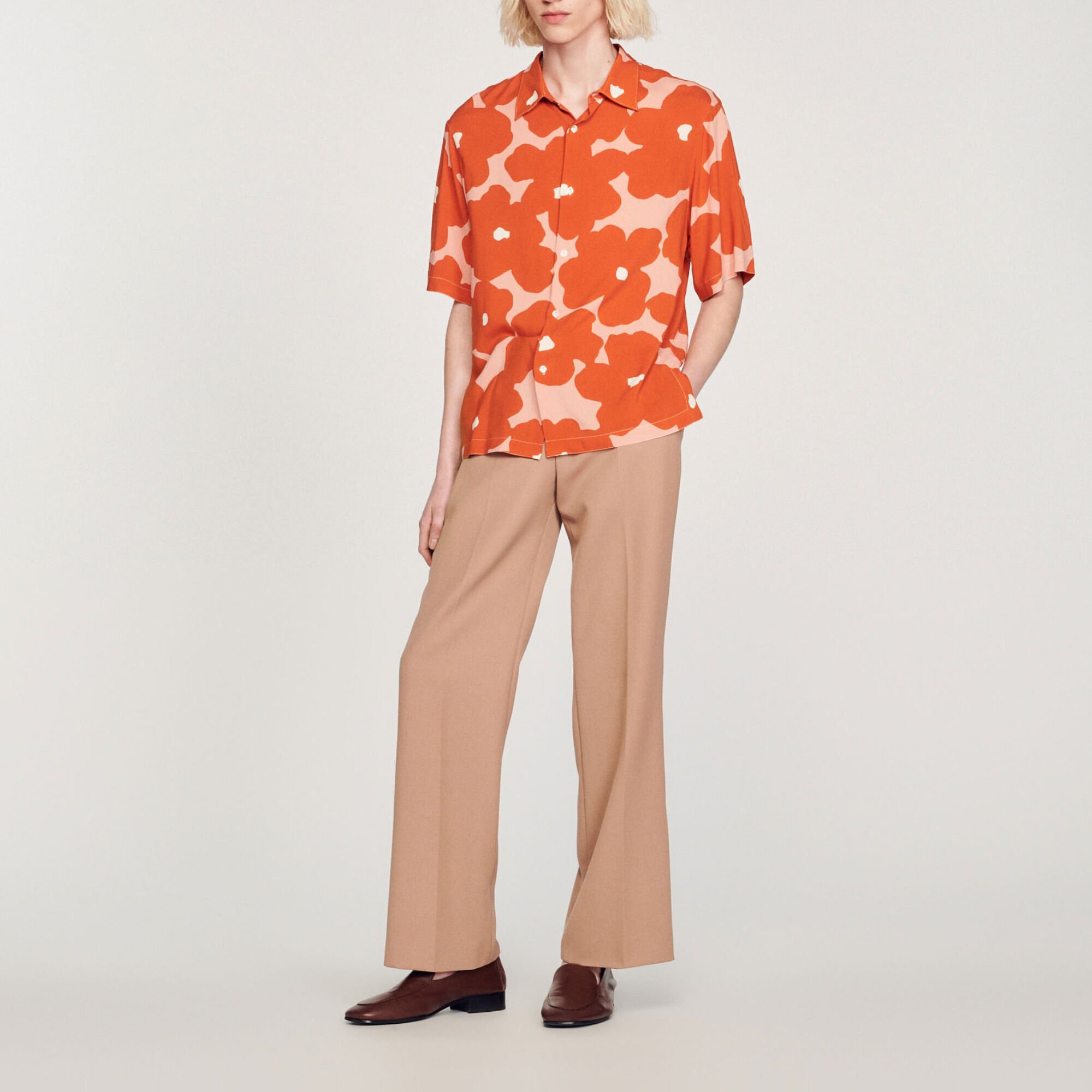 Camicia con stampa floreale