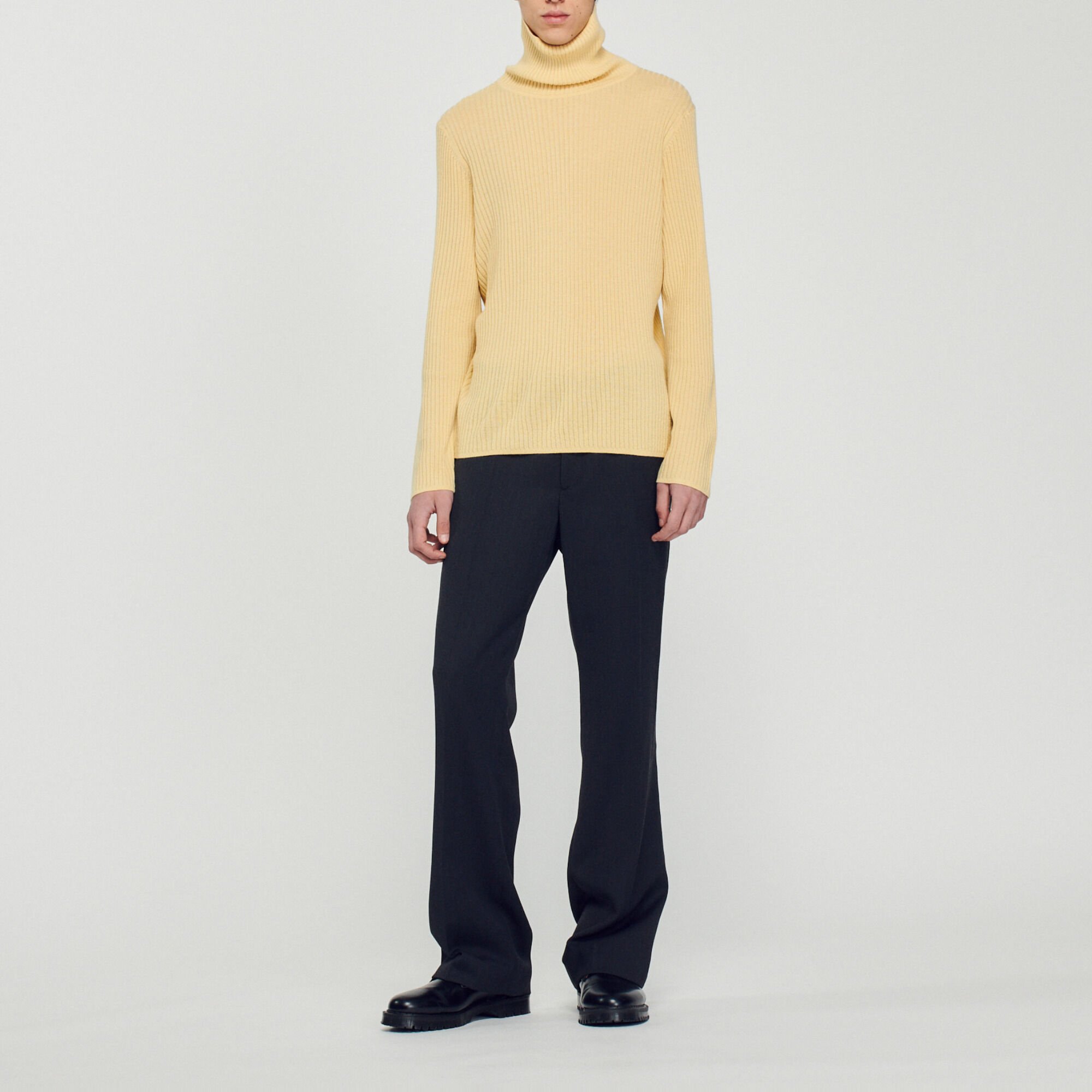 Pullover a collo alto