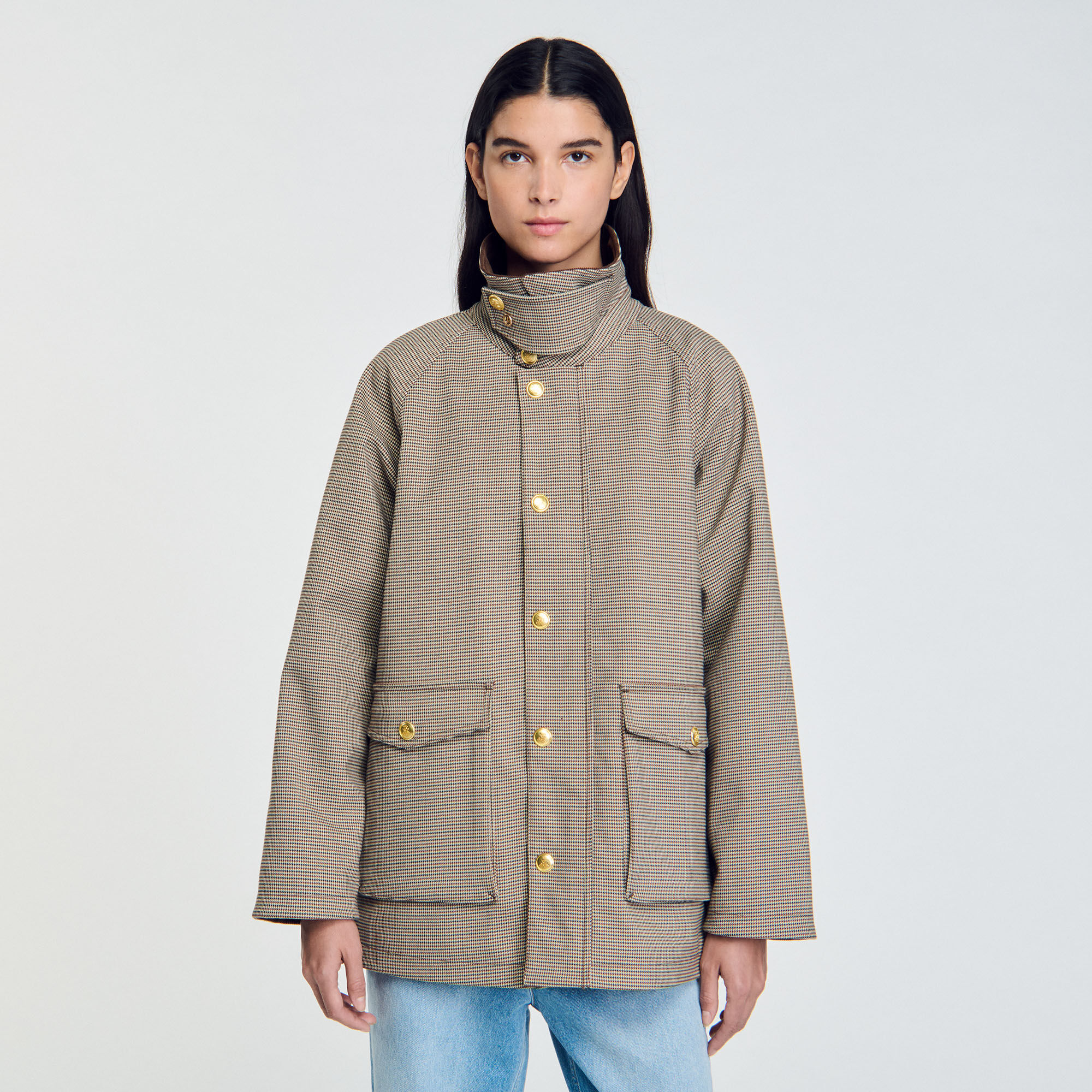 Cappotto a quadri con colletto vellutato