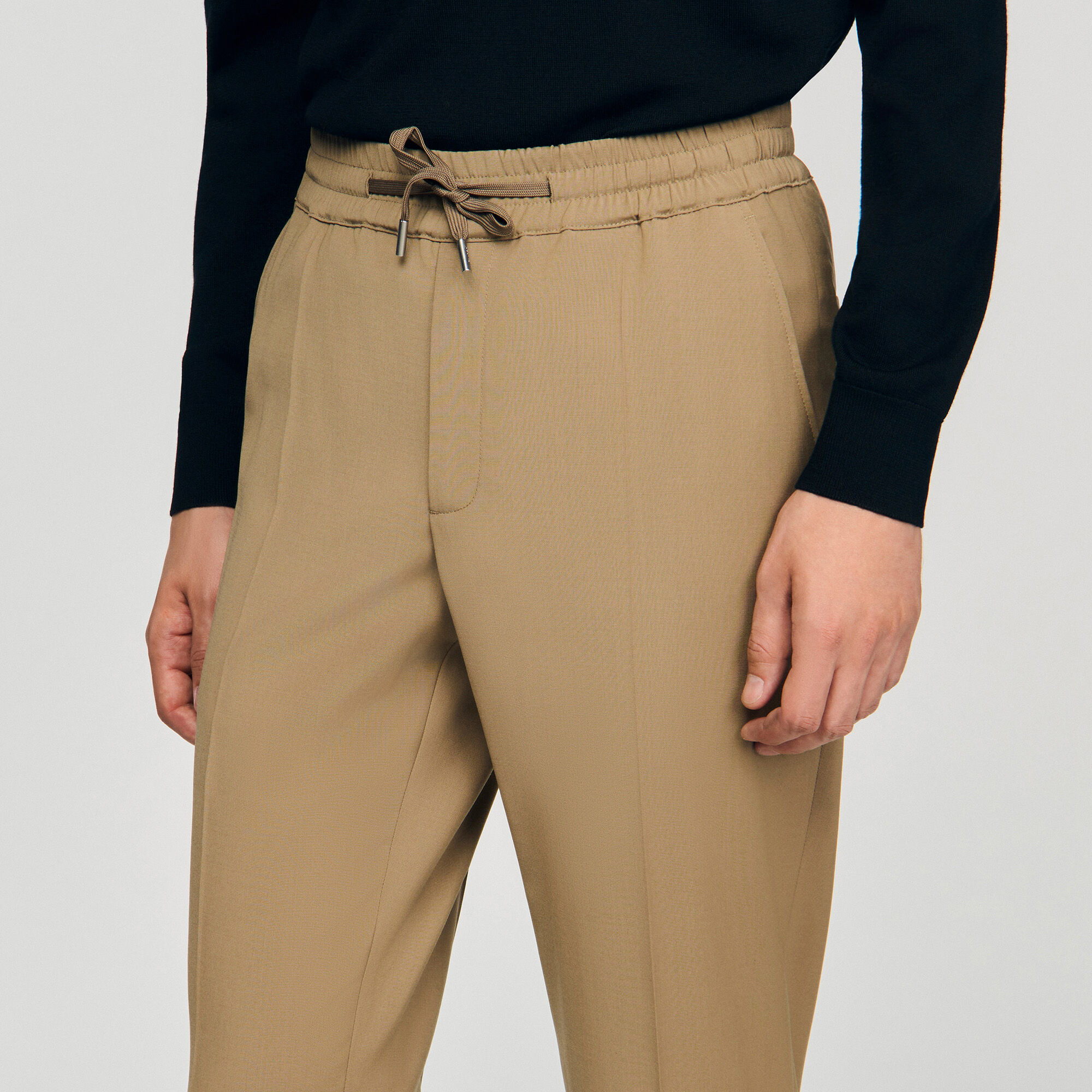 Pantaloni dritti elasticizzati