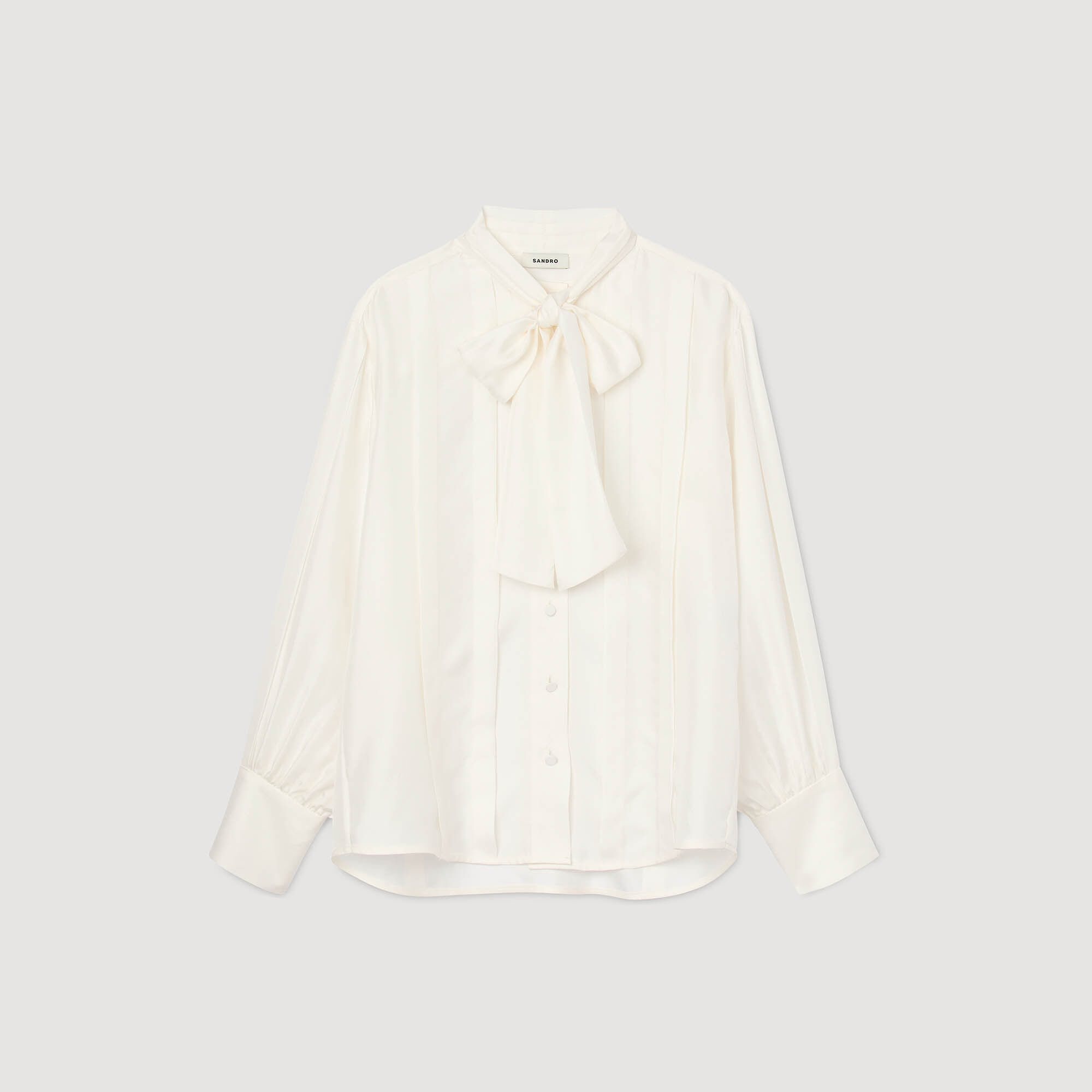 Camicia in seta con lavallière