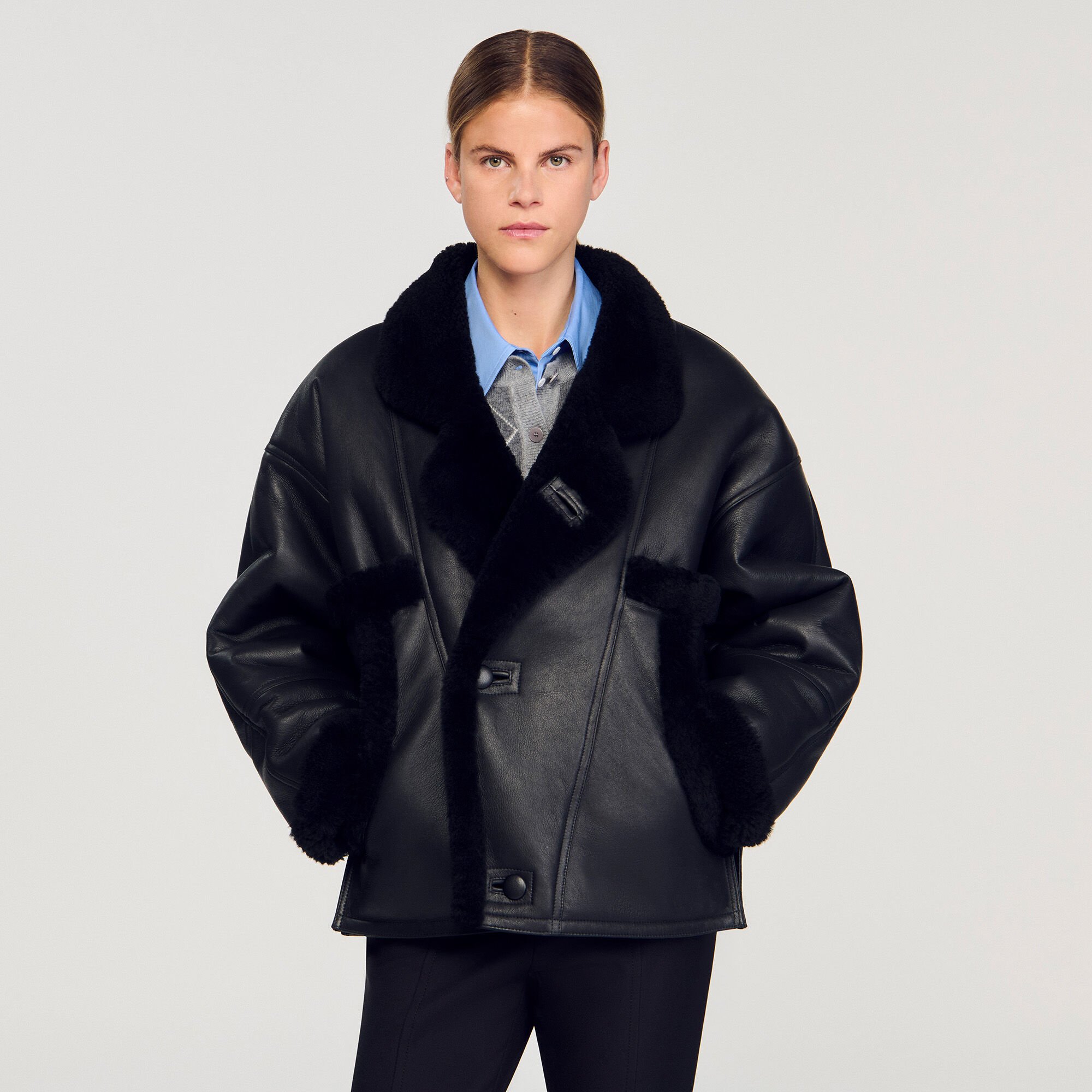 Cappotto corto in scamosciato