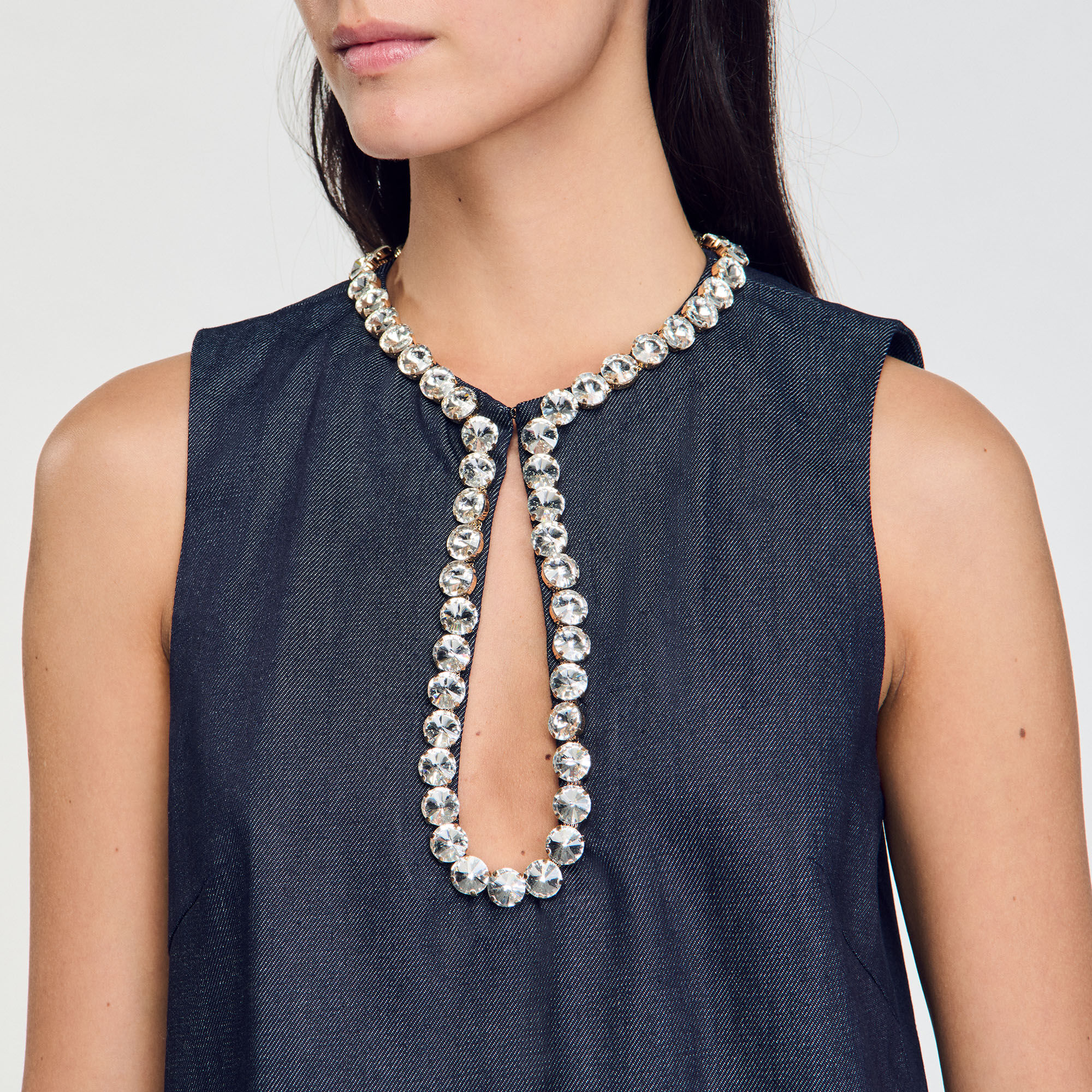 Abito corto con strass