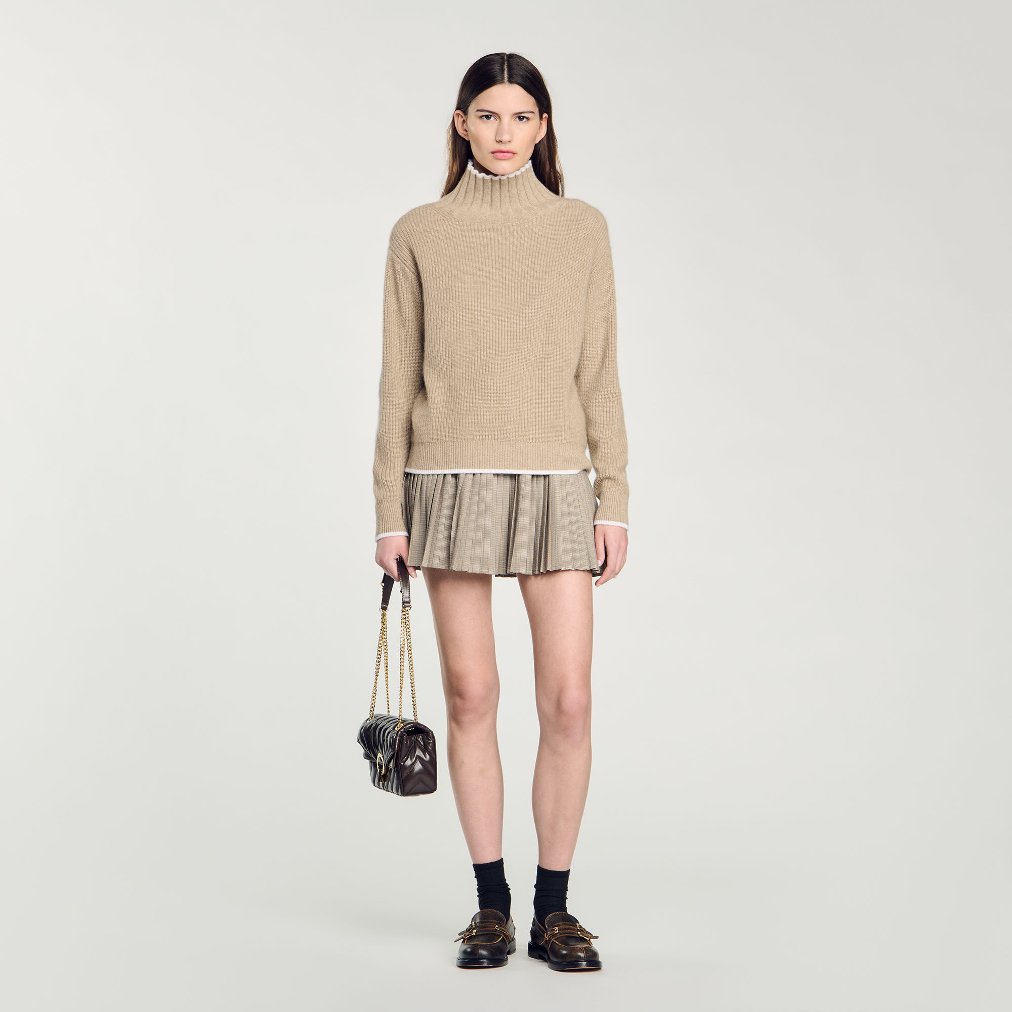 Maglione con collo alto