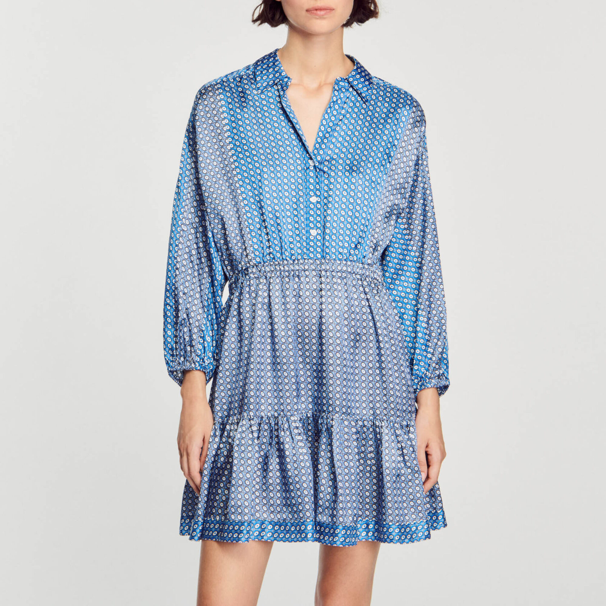 Abito corto con stampa cravatta