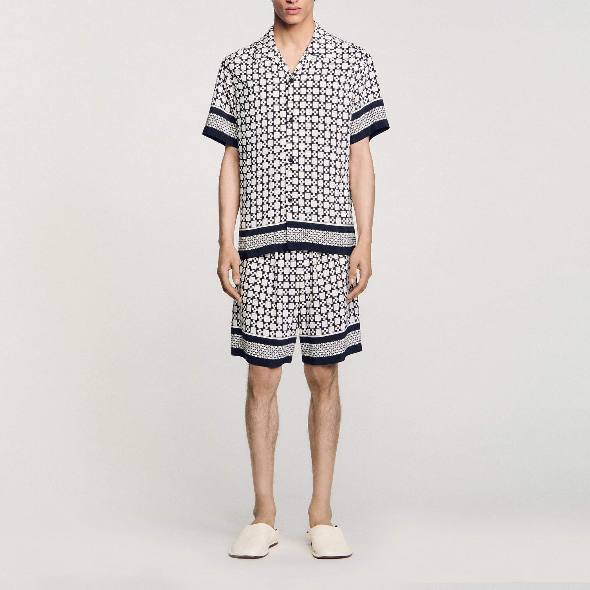 Camicia fluida con stampa Square Cross - Uomo | Sandro