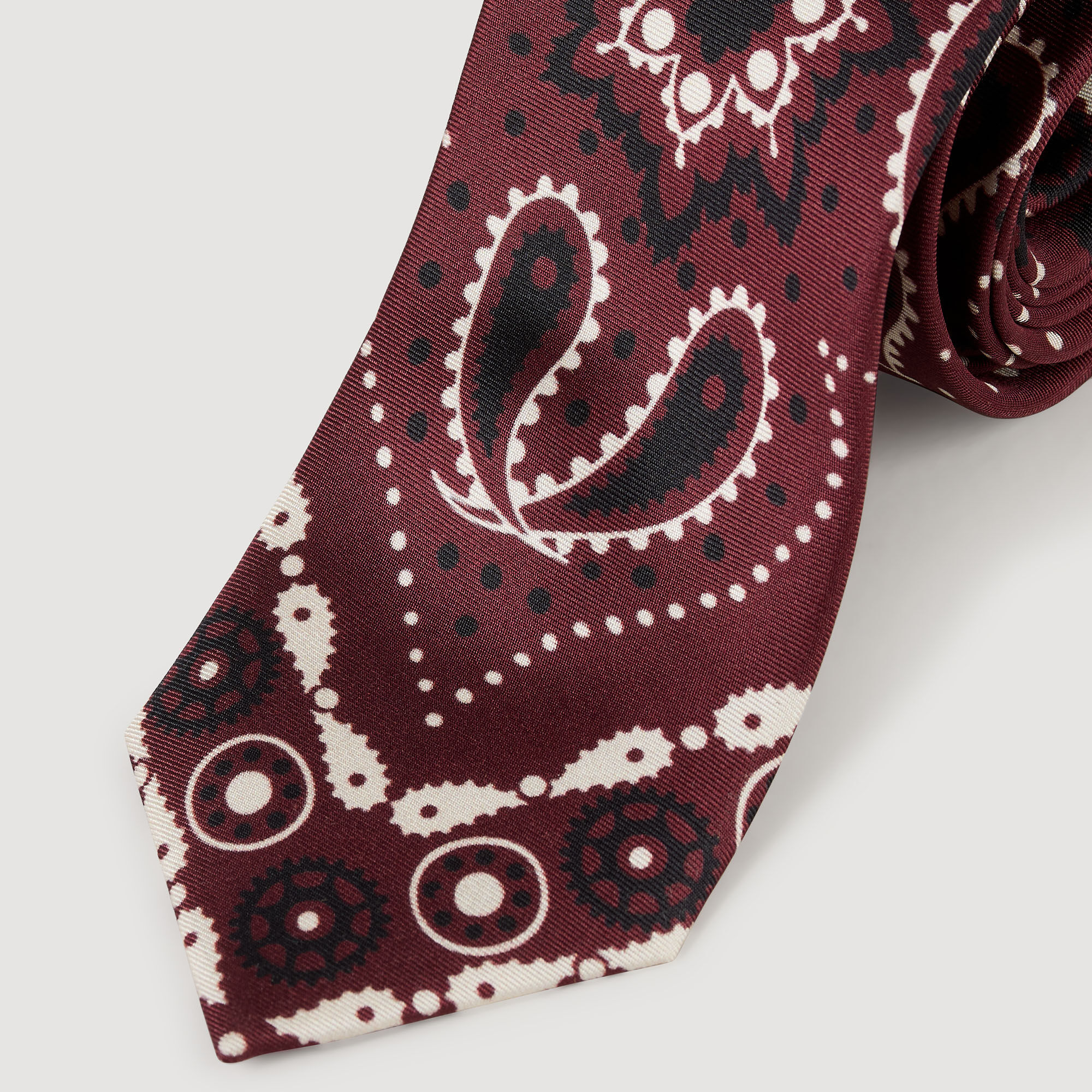 Cravatta in seta con stampa paisley