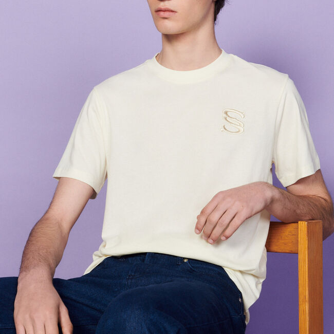 T-shirt ricamata