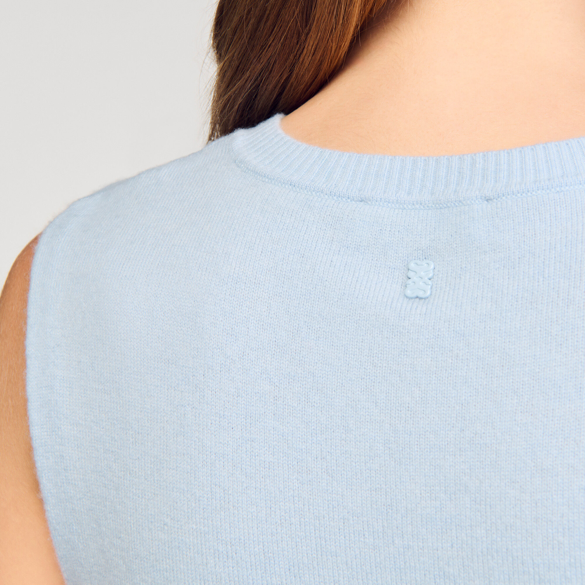 Maglione corto con volant